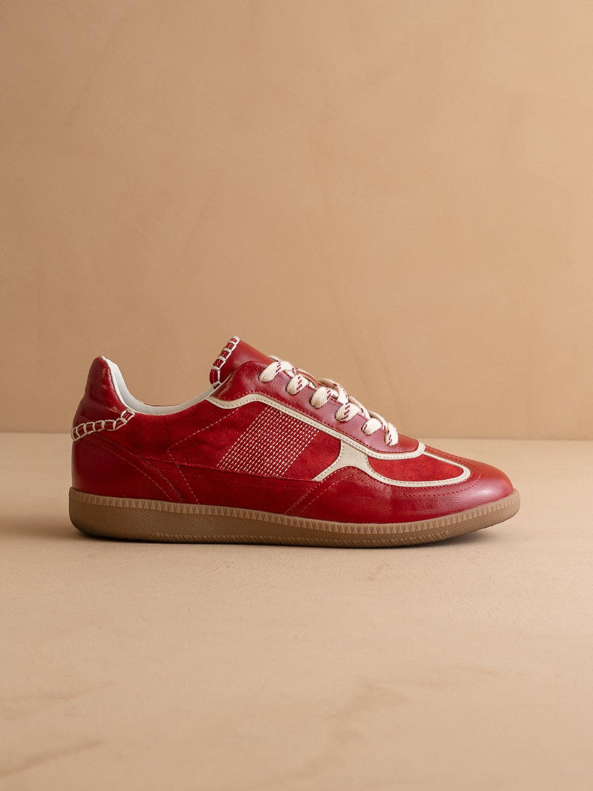 The Dalia | Cherry Lace Up Fall Sneaker