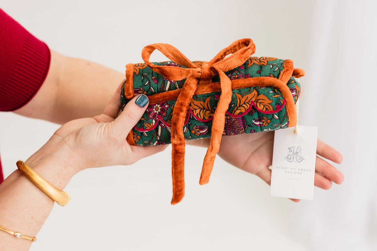 Cotton Quilted Travel Organizer | Noel Vine