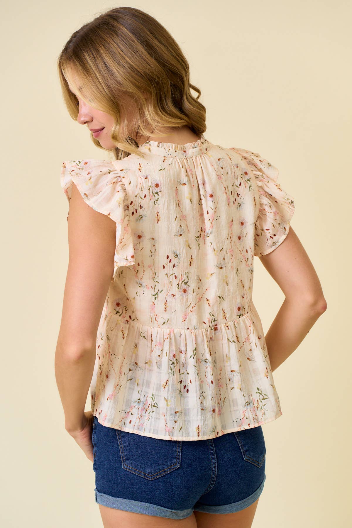 FLORAL RUFFLE SLEEVE TOP