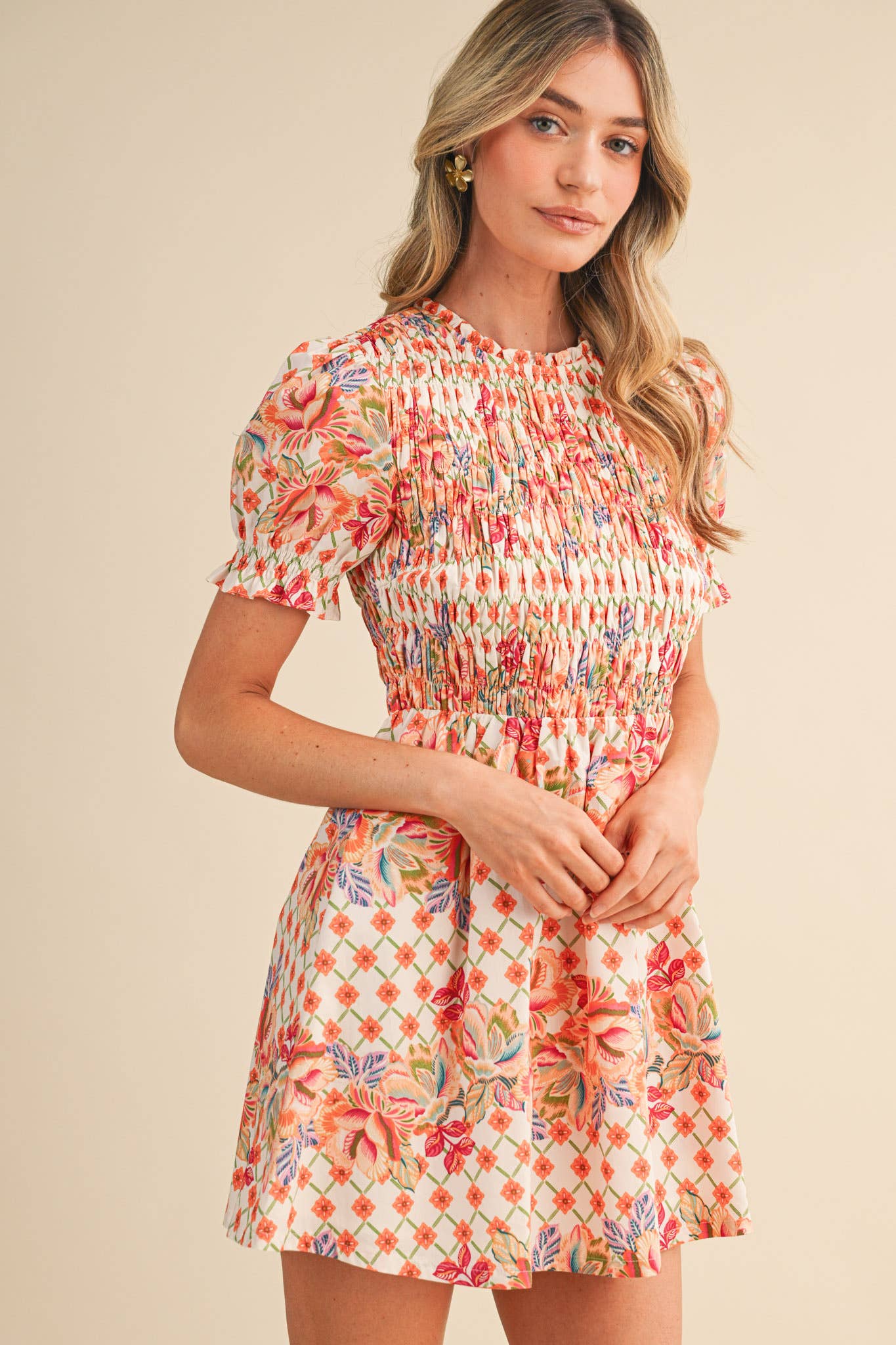 FLORAL PRINT SMOCKED MINI DRESS