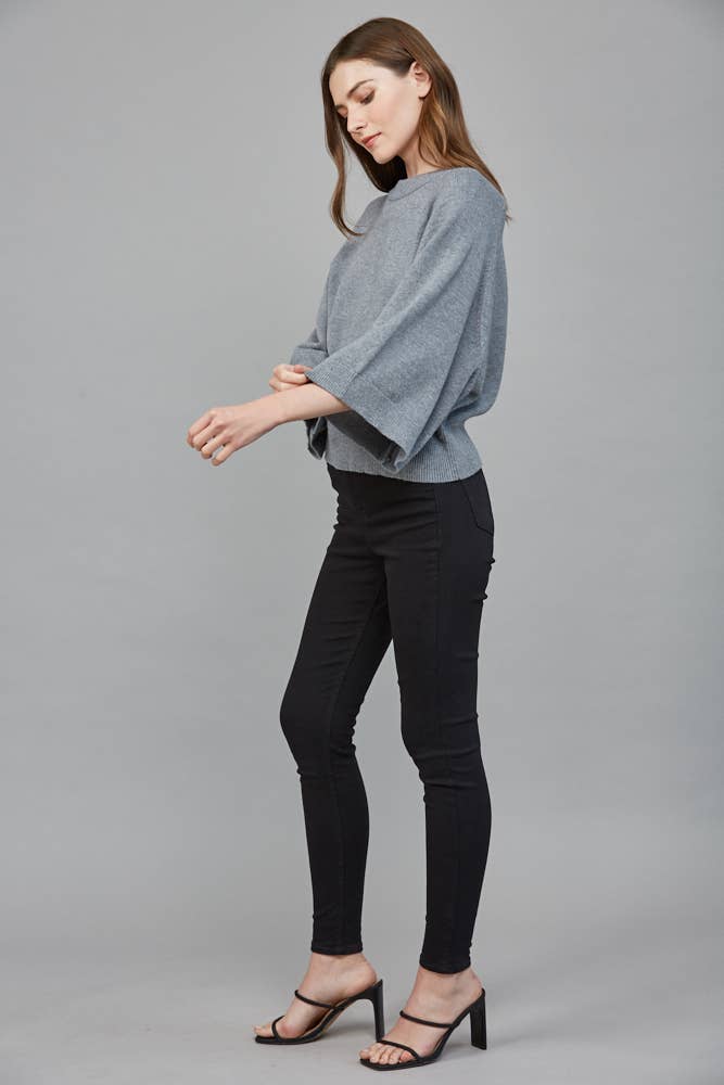 REGLAN CREW NECK SWEATER