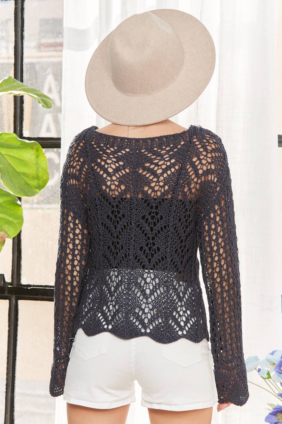 KNIT CROCHET SWEATER