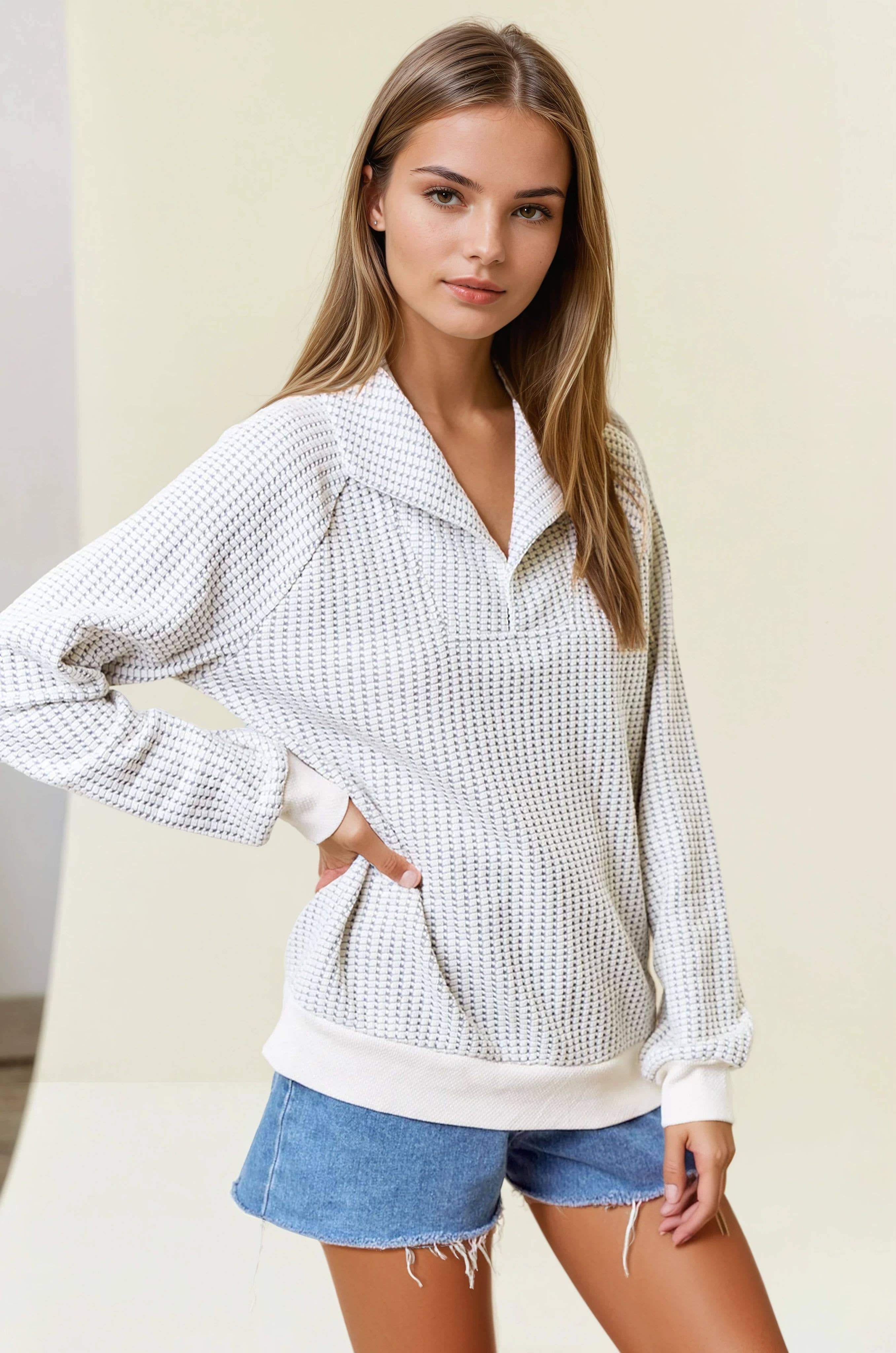 Two-Tone Oversized Sweatshirt