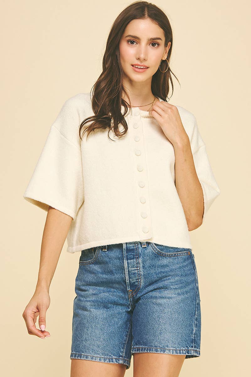 BUTTON DOWN SHORT SLEEVE SWEATER