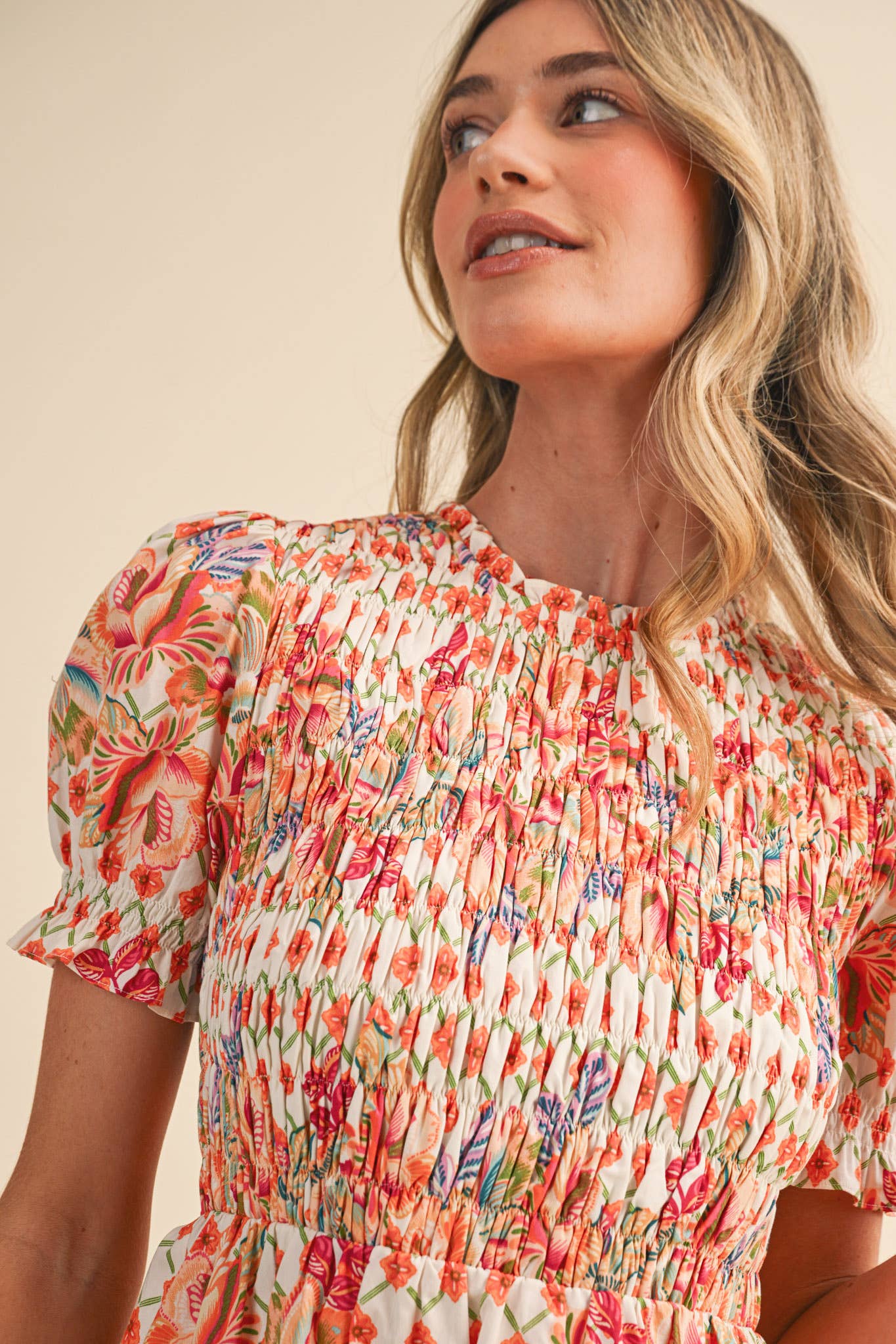 FLORAL PRINT SMOCKED MINI DRESS