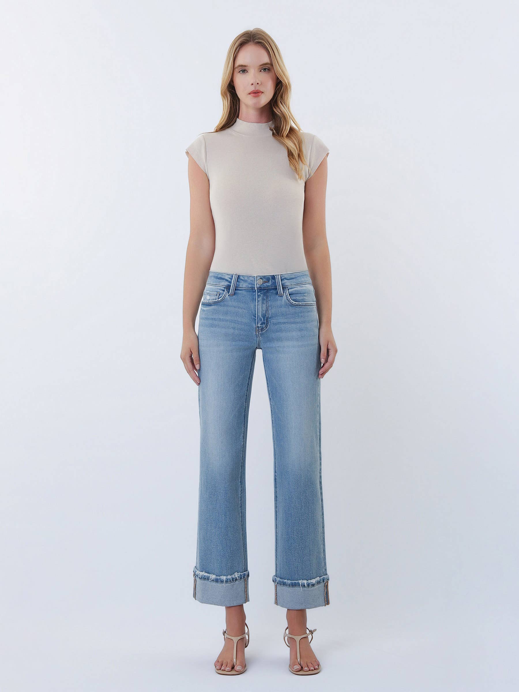 MID RISE CUFFED SLIM WIDE JEANS