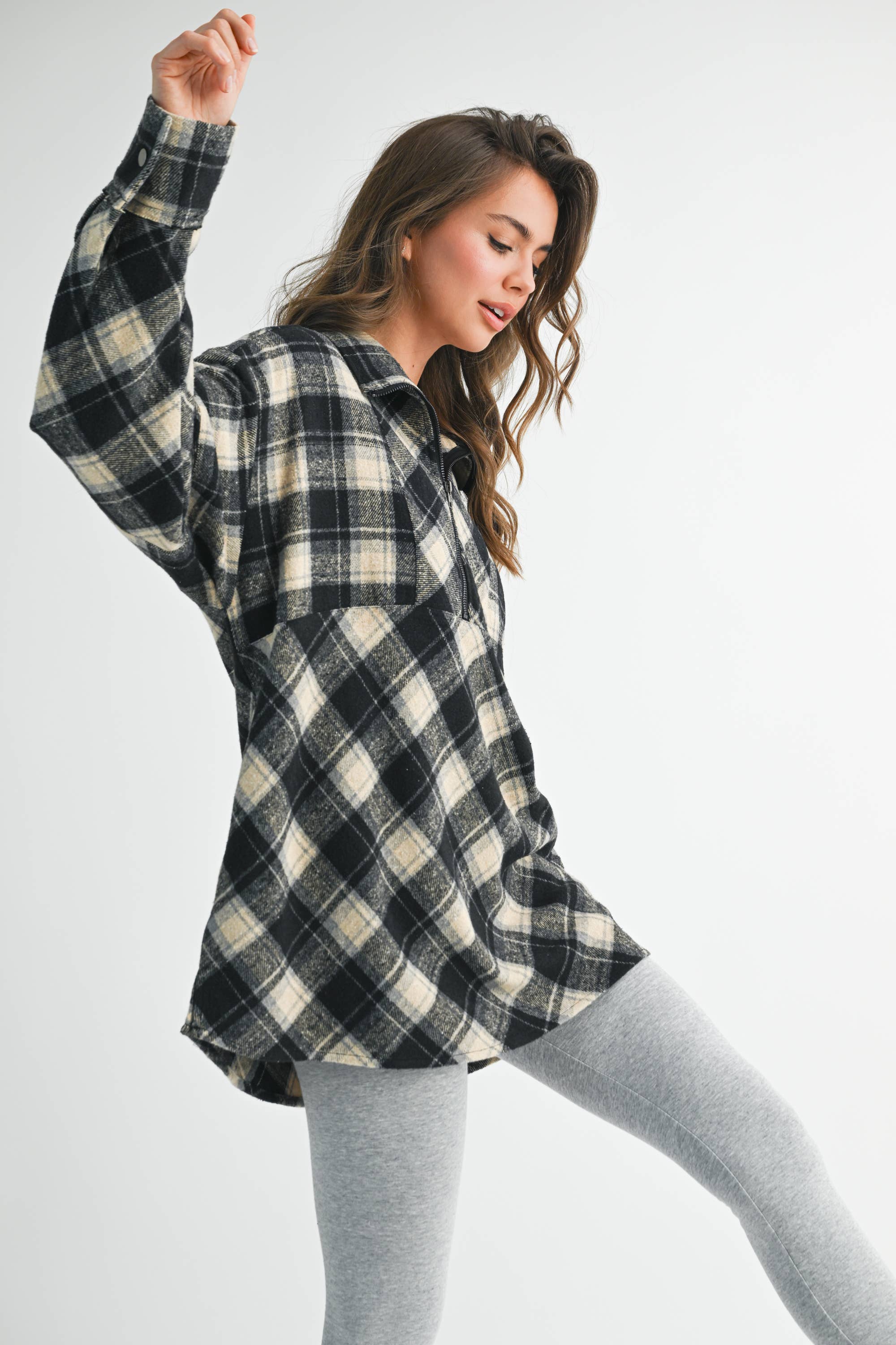 Mya Plaid Pullover