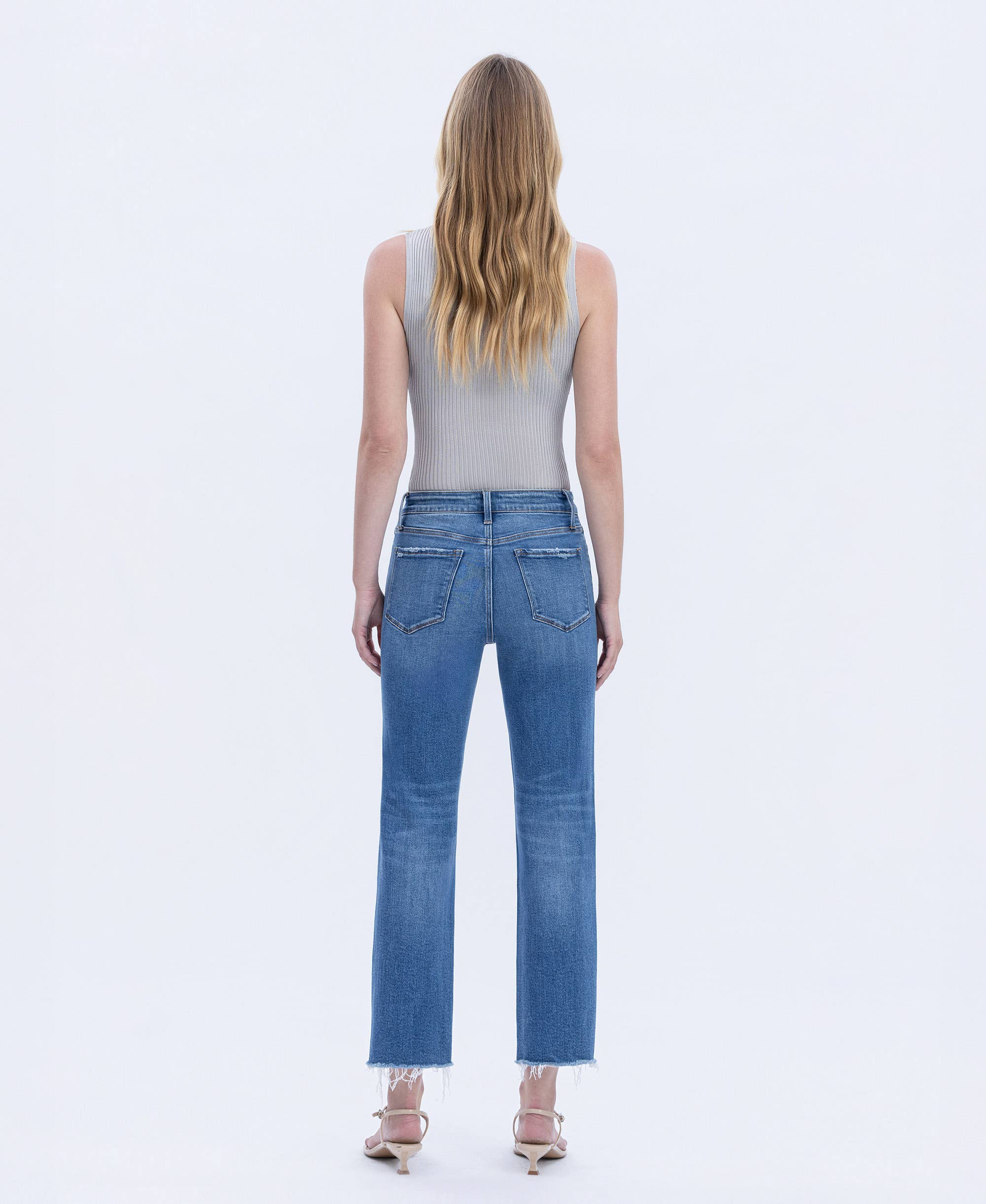 HIIGH RISE CROP STRAIGHT