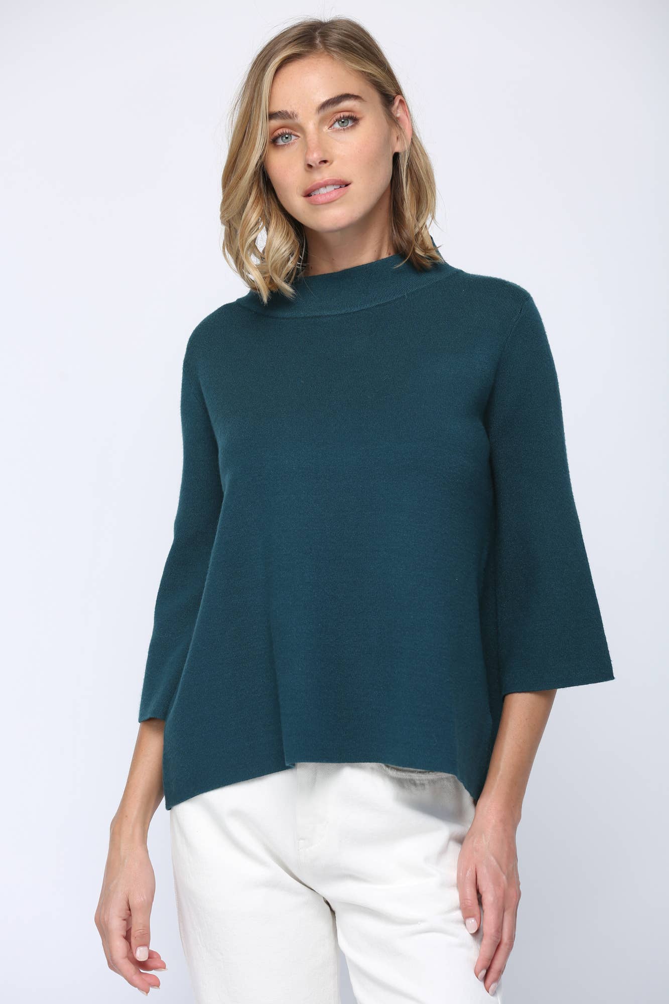 MOCK NECK SWEATER