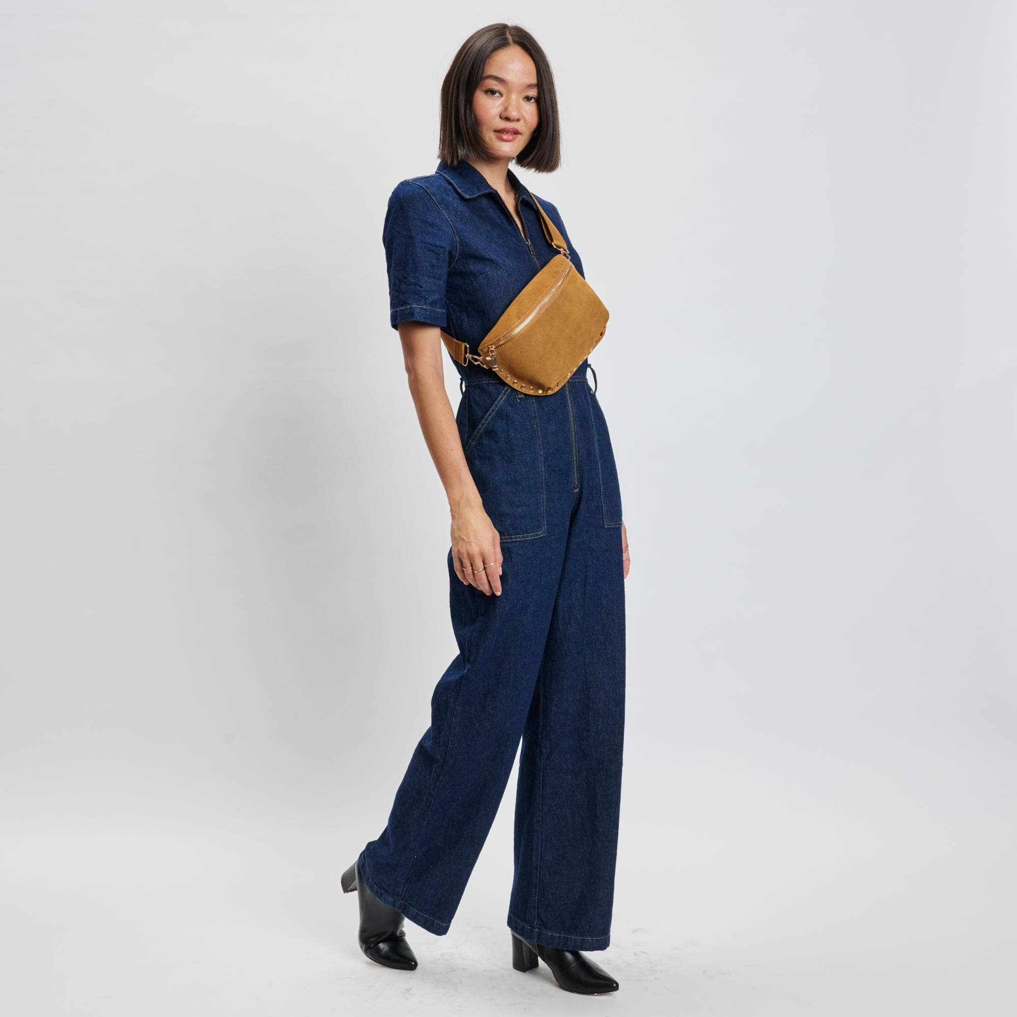 Gizelle-Suede Belt Bag