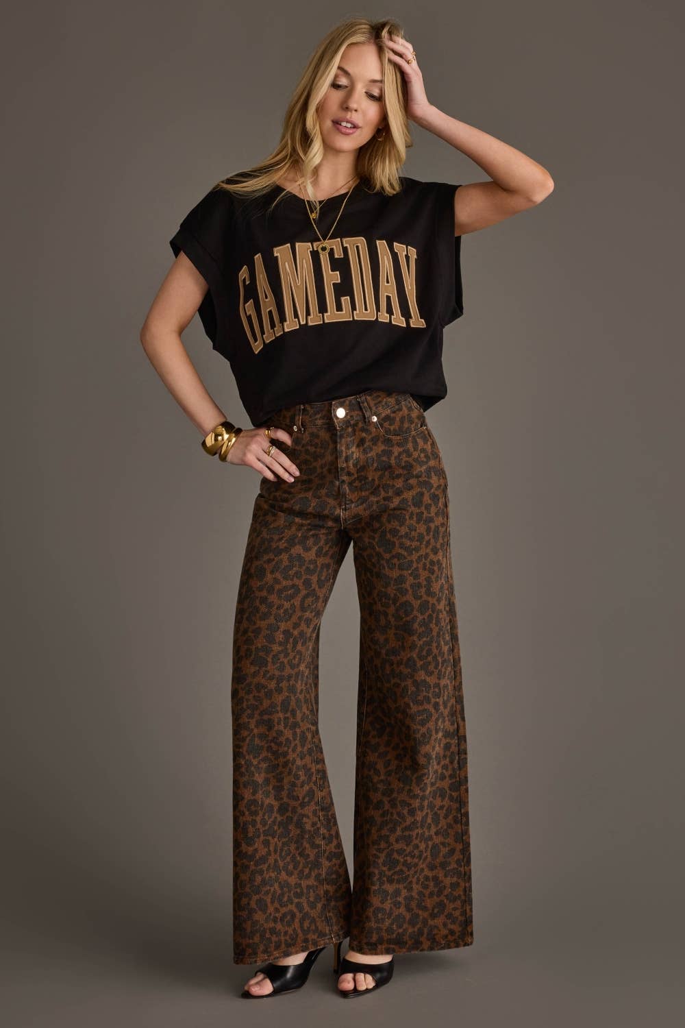 Black/Tan Game Day Short Sleeve Sweatshirt
