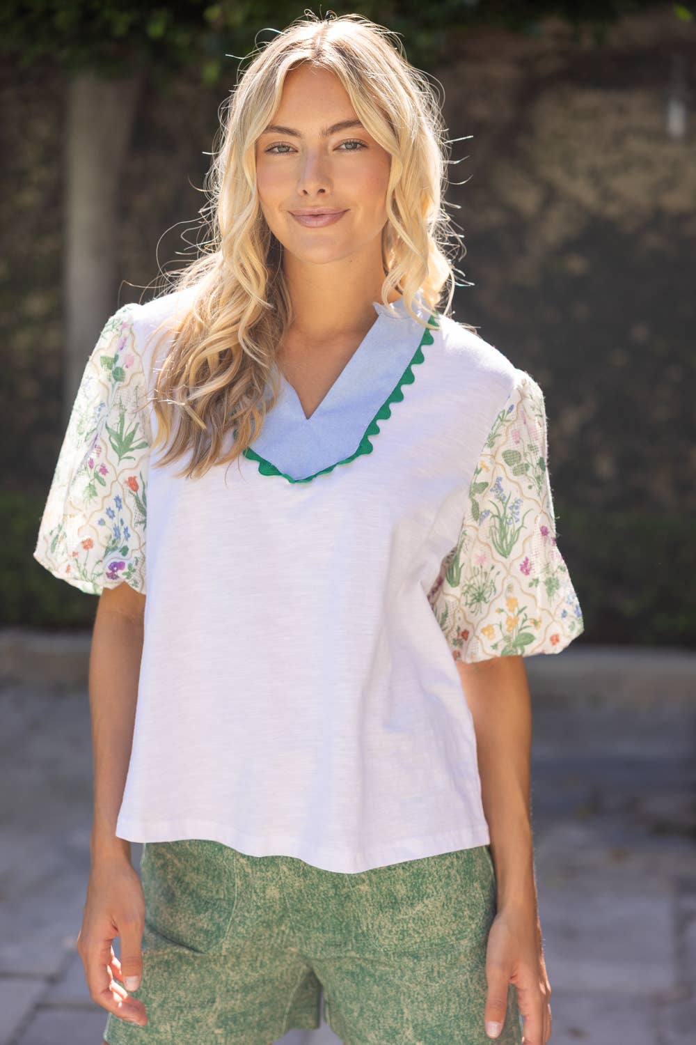 Floral Bubble Sleeve Knit Top