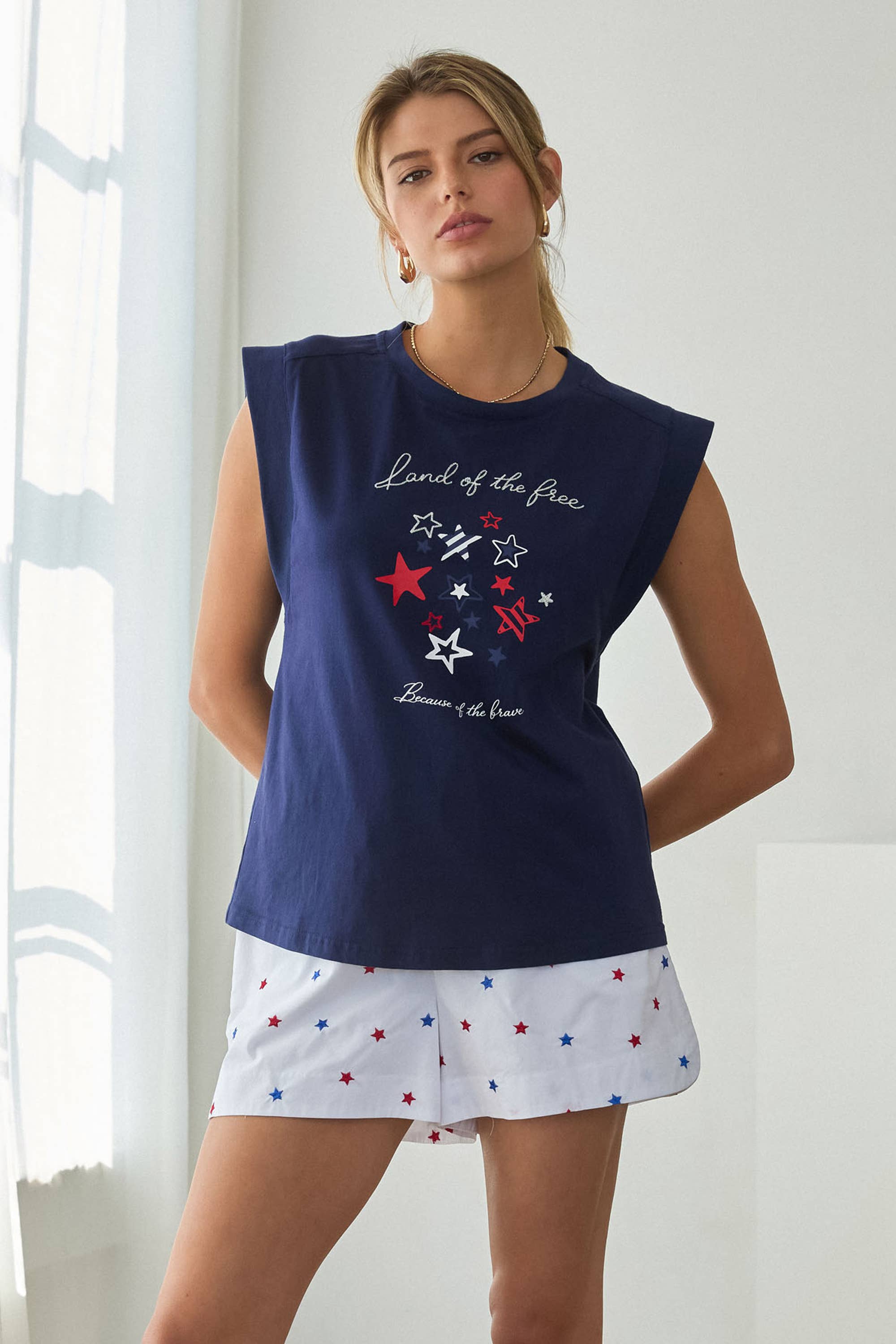 Patriotic Star Print Sleeveless Top graphic tee