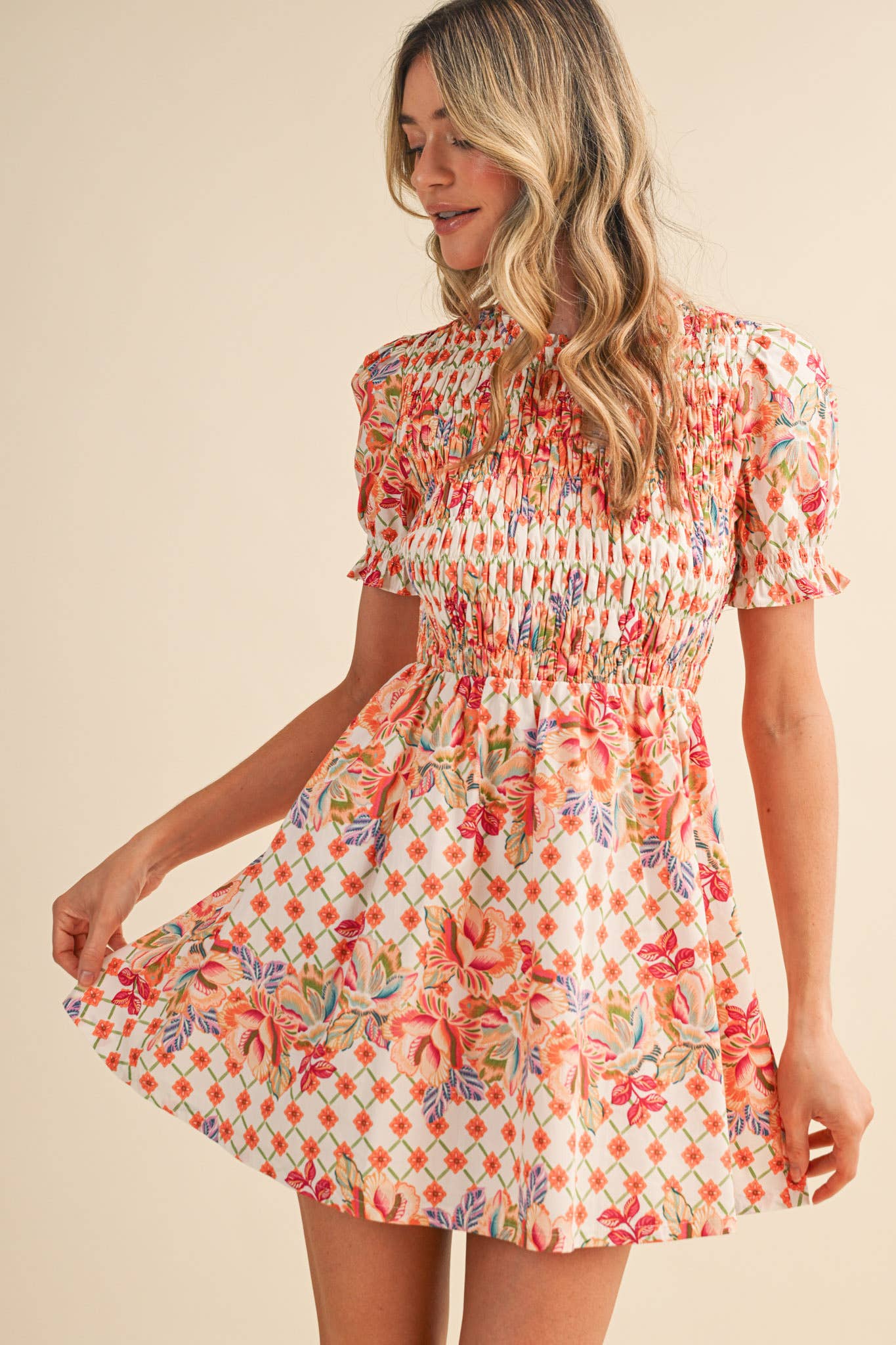 FLORAL PRINT SMOCKED MINI DRESS