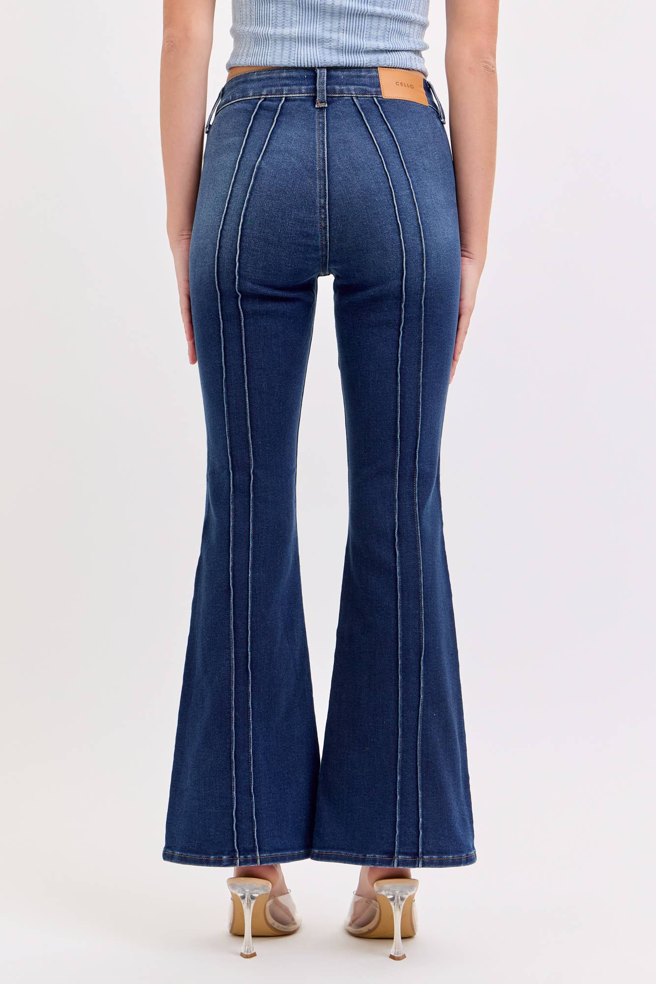 Mid Rise Flare Pintuck Seam