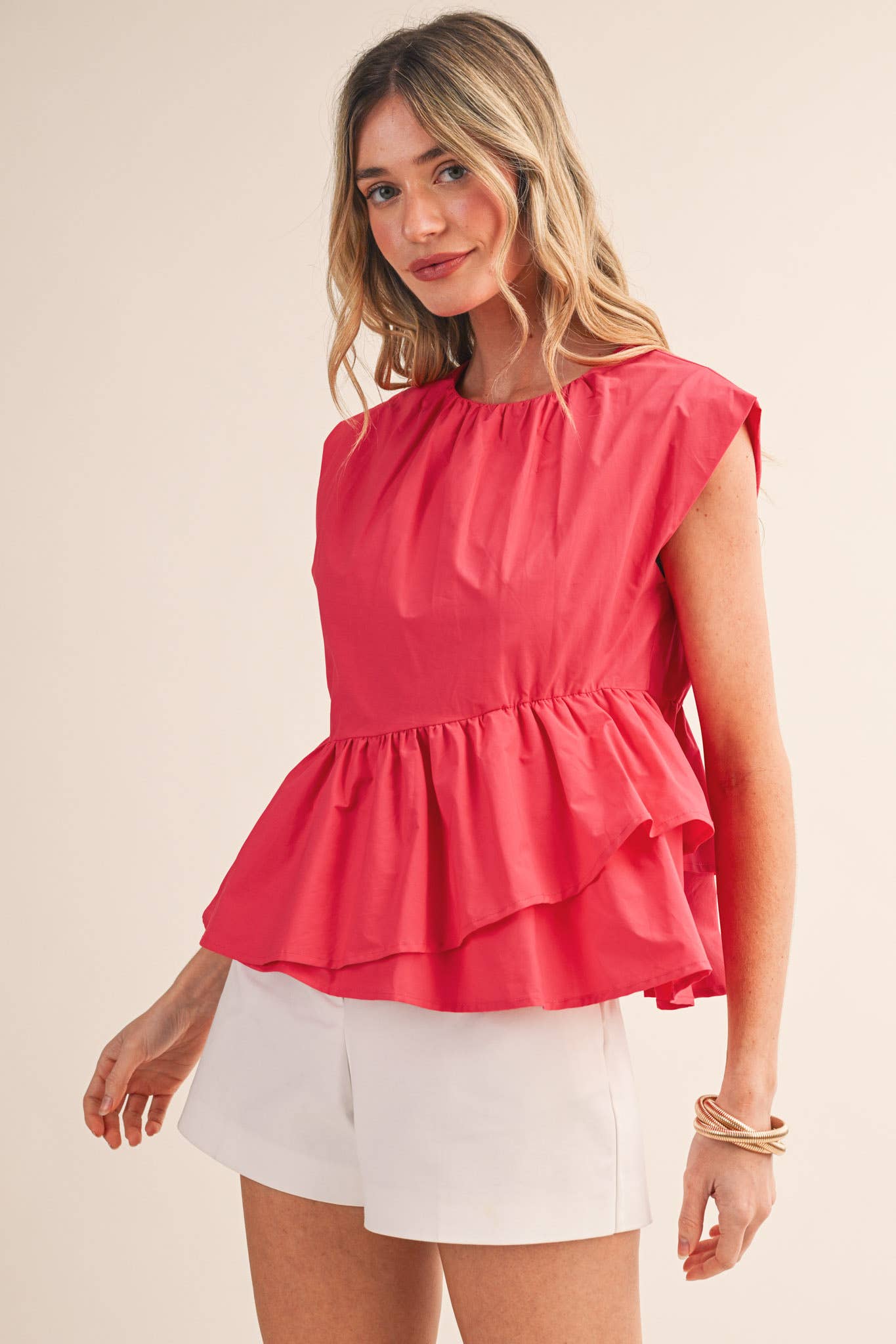 RUFFLED PEPLUM HEM TOP