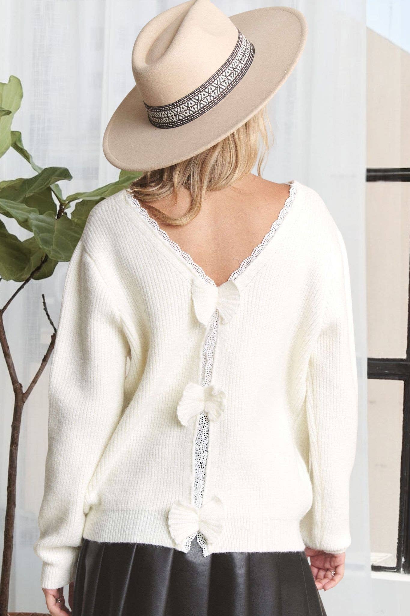 BOW BACK ACCENT SWEATER TOP