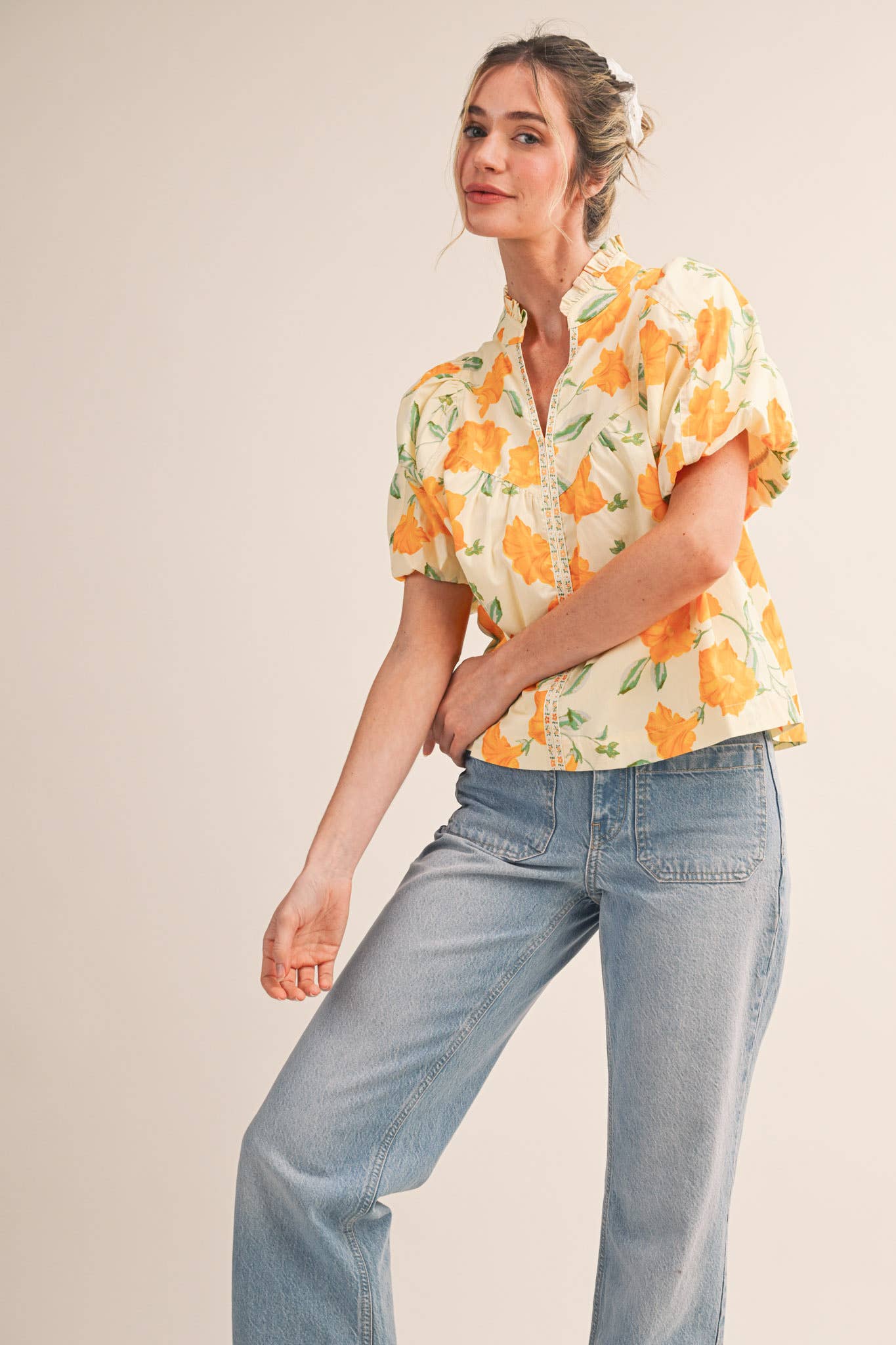 FLORAL PRINT BUBBLE SLEEVE TOP
