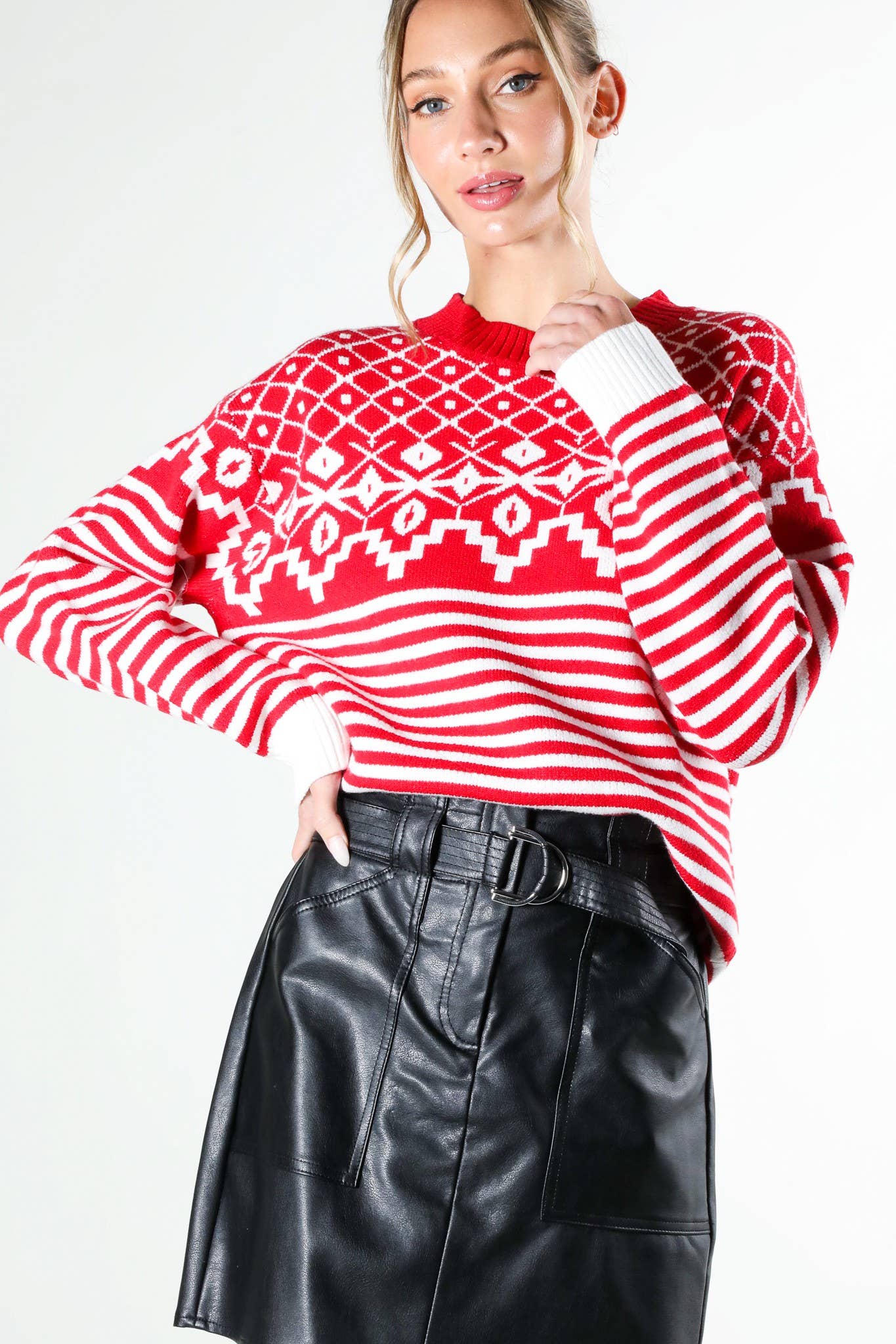 Geometric Pattern Crew Neck Sweater