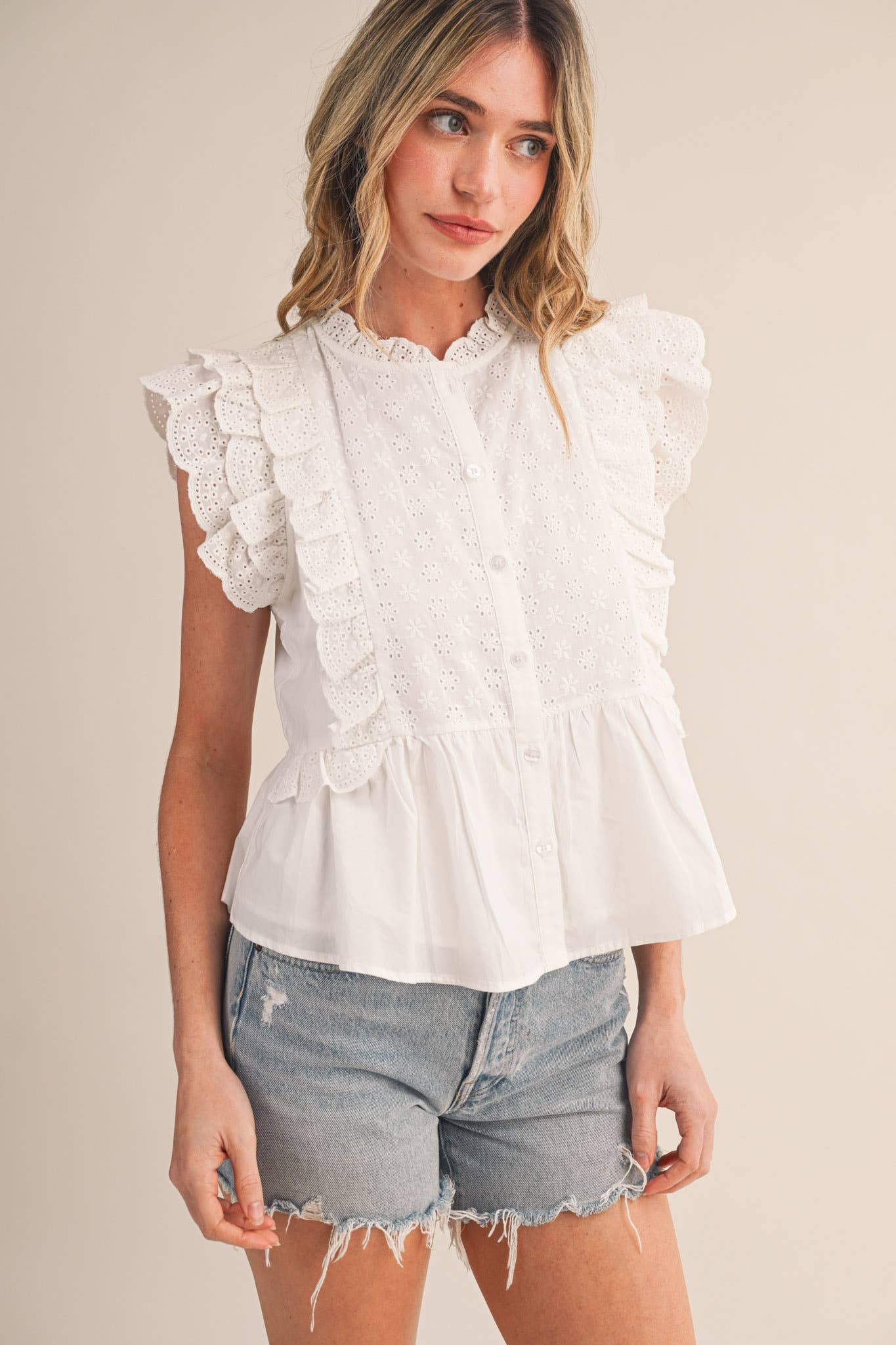 EYELET BUTTON DOWN PEPLUM TOP MTP4485: BLACK / M