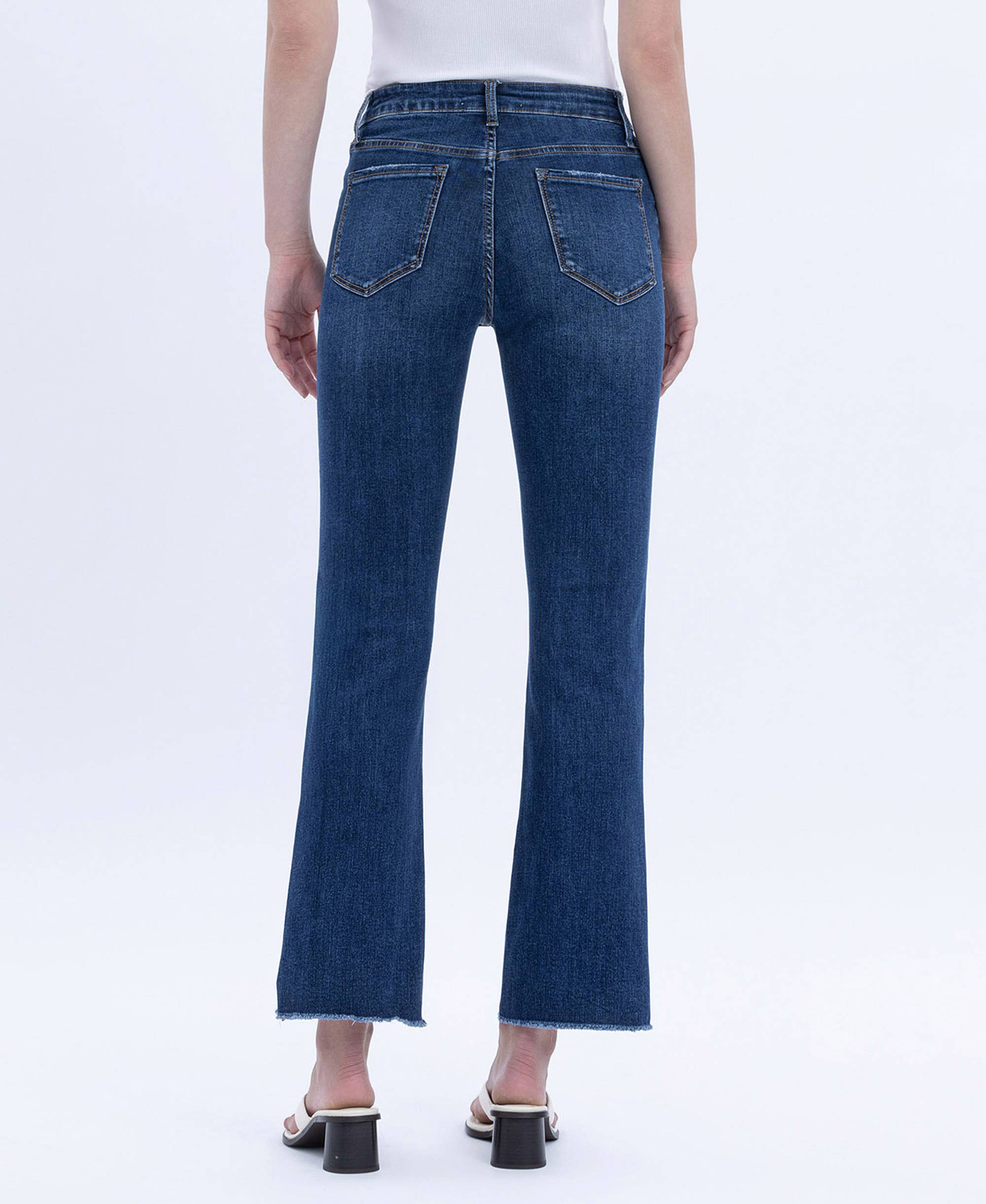 HIGH RISE RAW HEM KICK FLARE