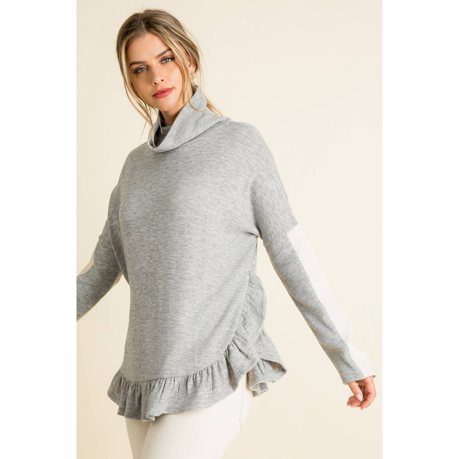Ruffle Hem Knit Turtleneck