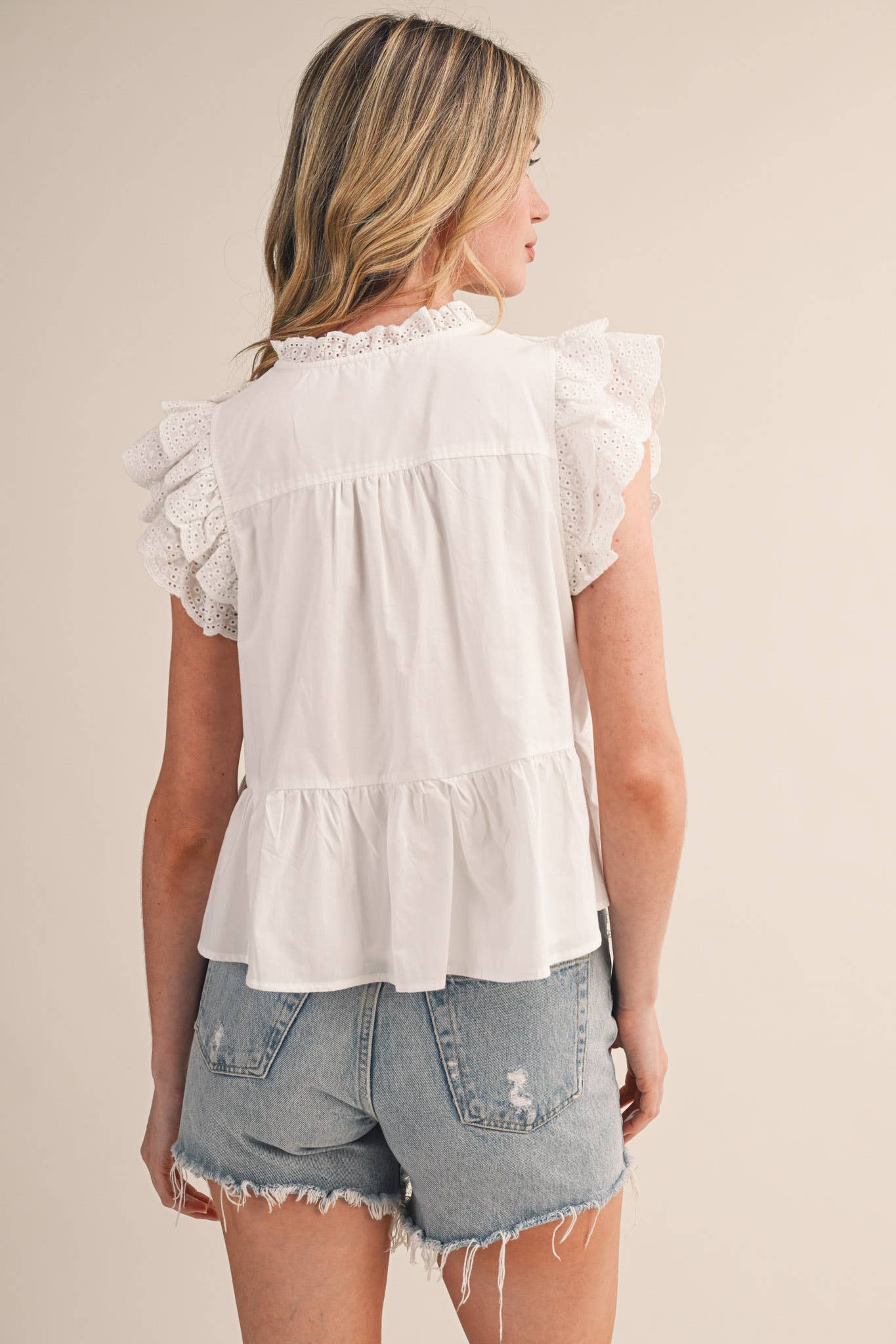 EYELET BUTTON DOWN PEPLUM TOP MTP4485: BLACK / L