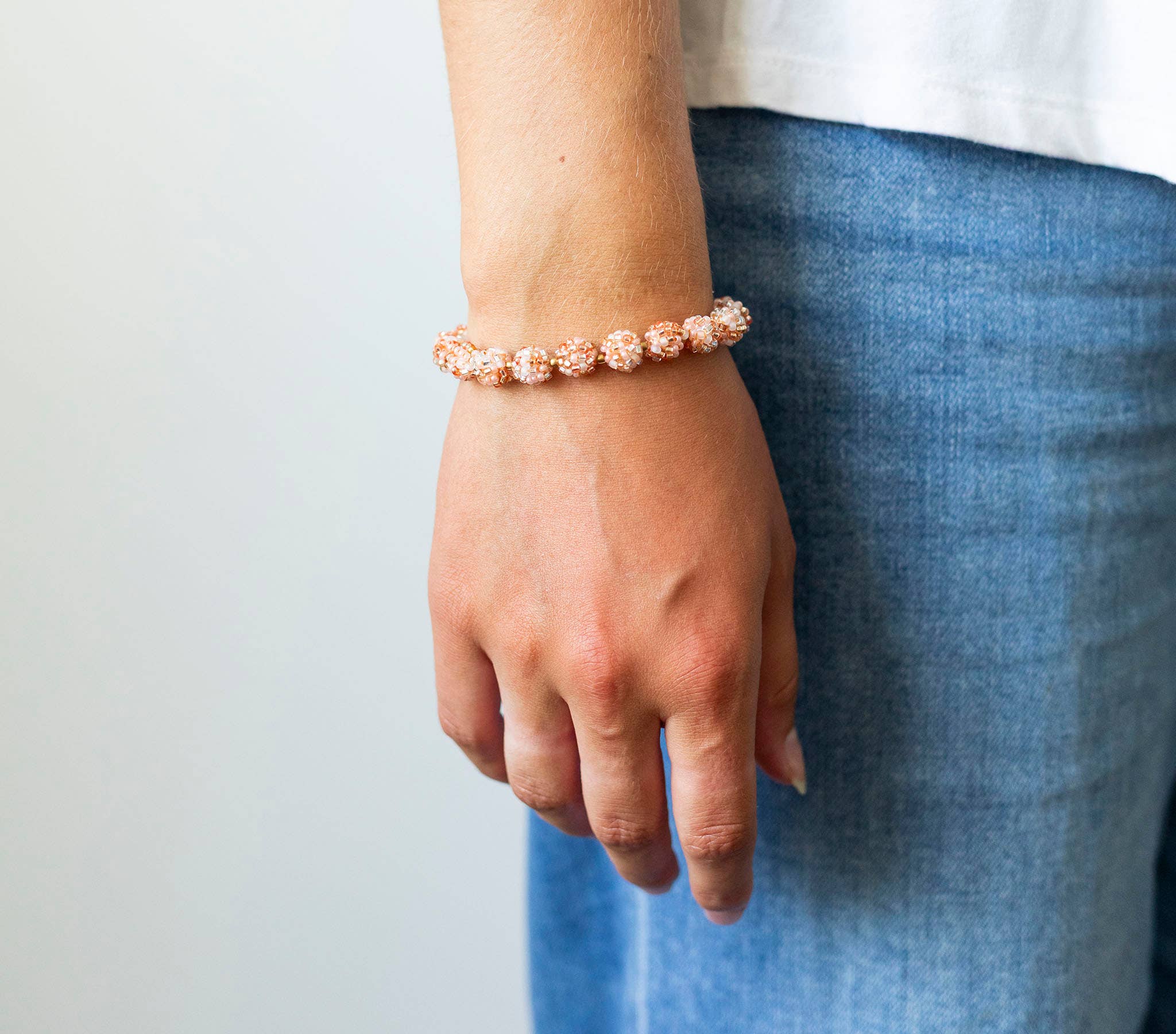 Boho Globe Bracelet - Frosé