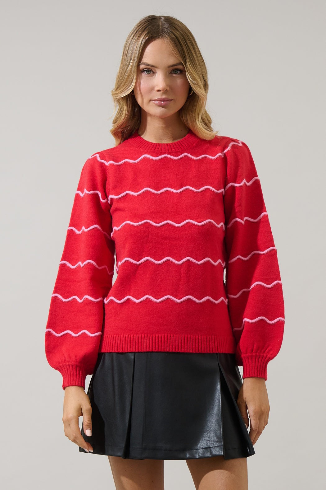 Wavy Stripe Balloon Sleeve
