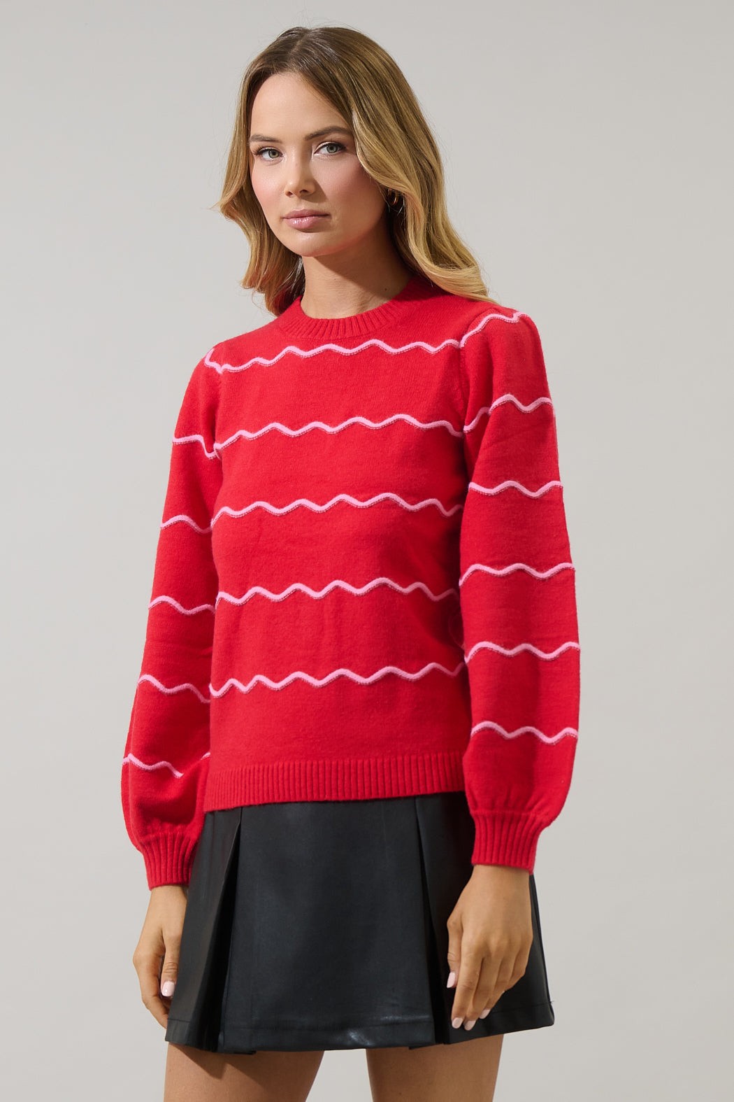 Wavy Stripe Balloon Sleeve