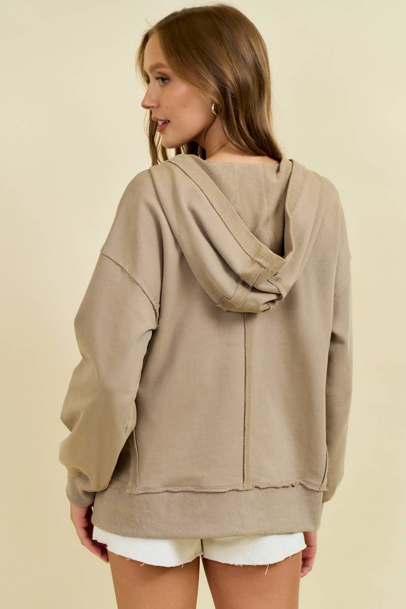 REVERSE DETAIL HOODIE SWEATSHIRT