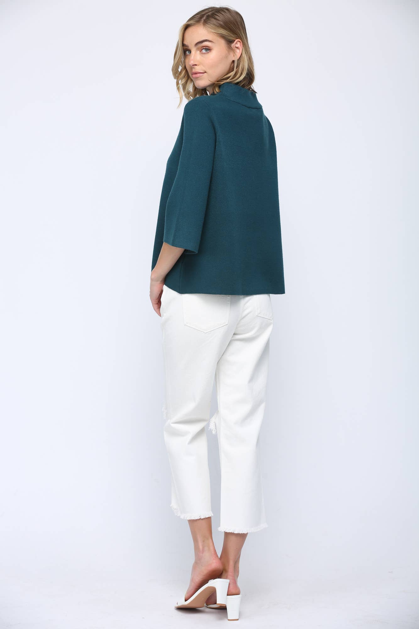 MOCK NECK SWEATER