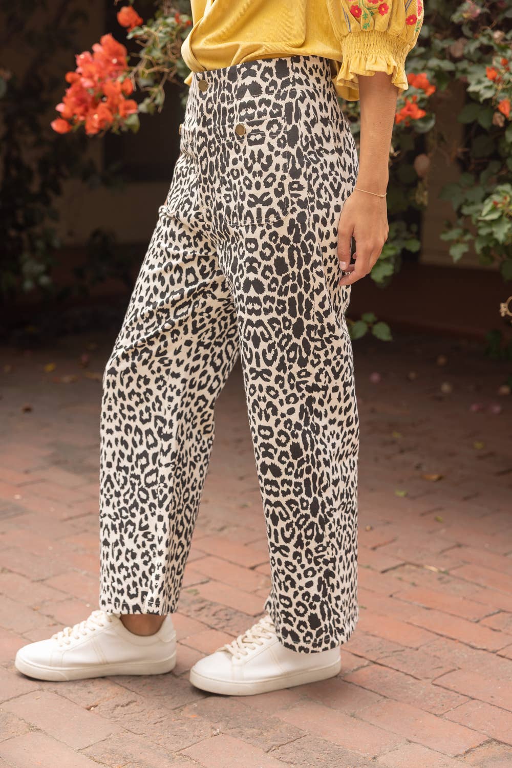 36934 Double Pocket Animal Printed Wide Pants