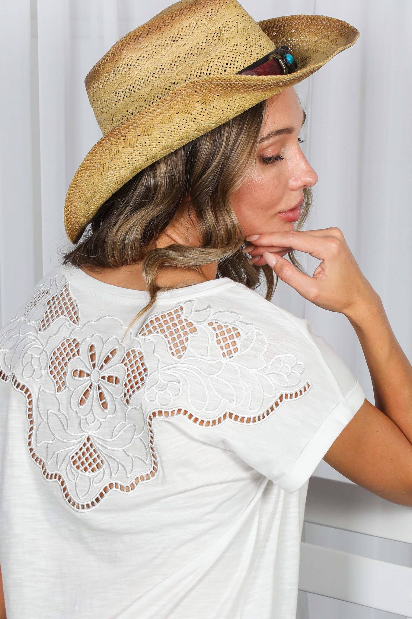 Embroidery Knit Top