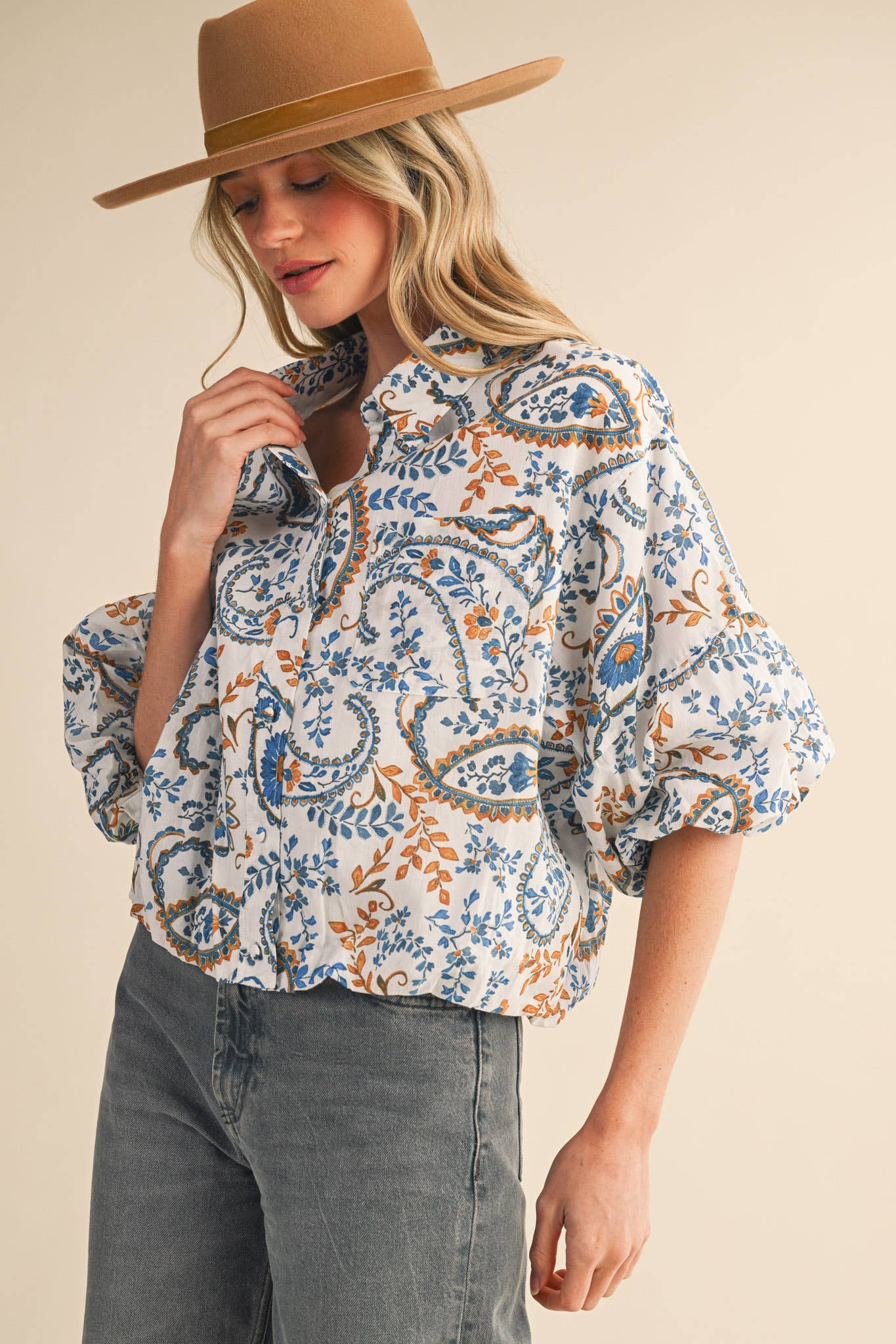 PAISLEY PRINT BUBBLE SLEEVE TOP