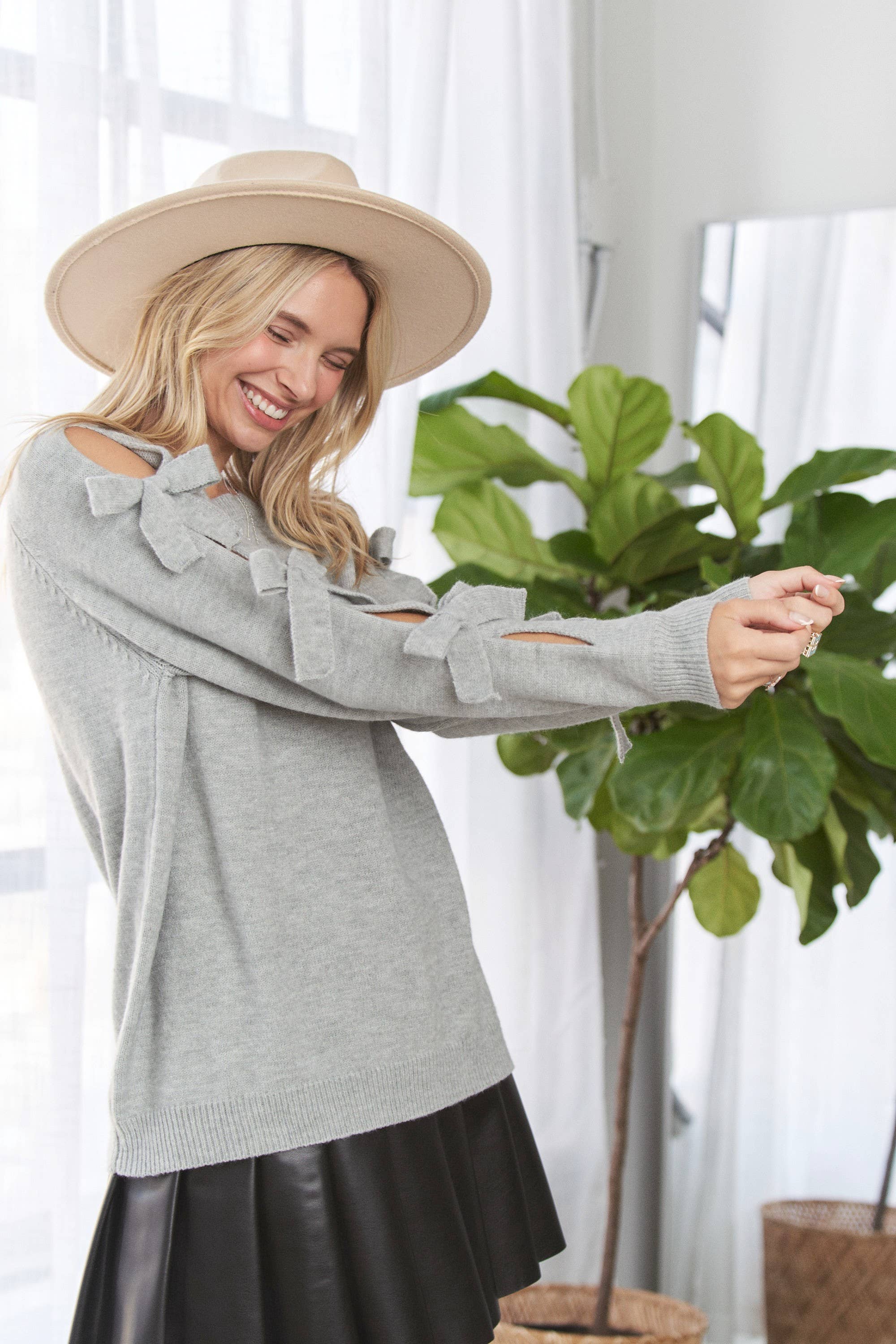BOW TIE SLEEVE SWEATER