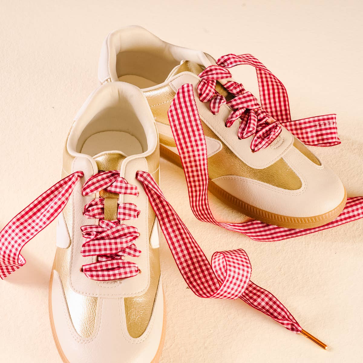Step It Up Shoelaces–Gingham Red