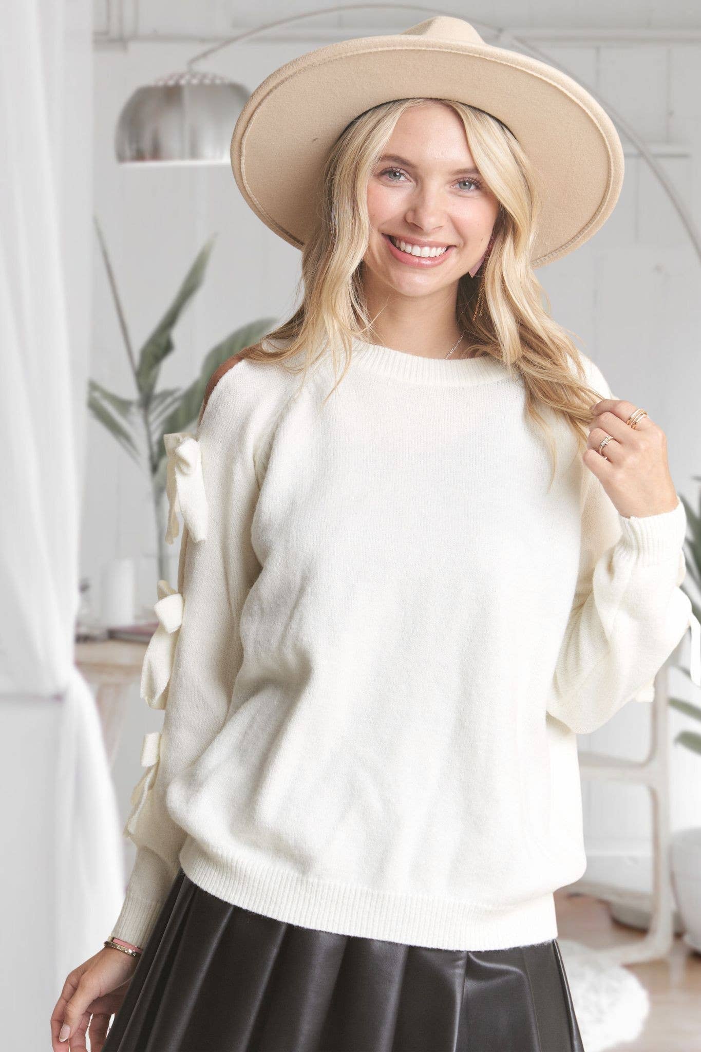 BOW TIE SLEEVE SWEATER