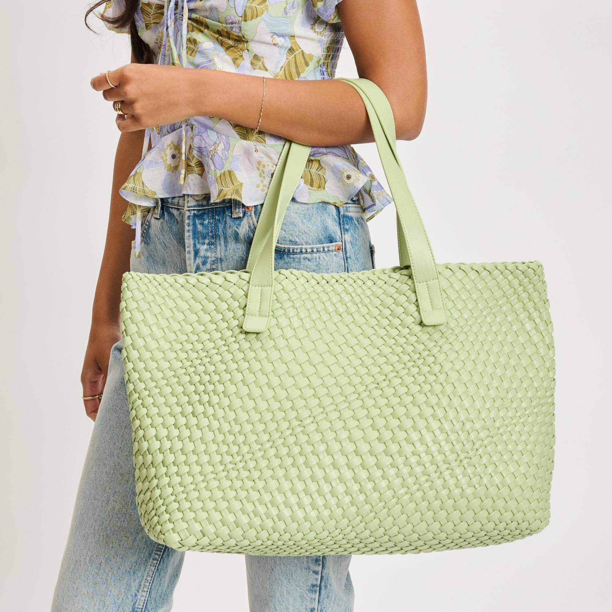 Piquant Woven Tote