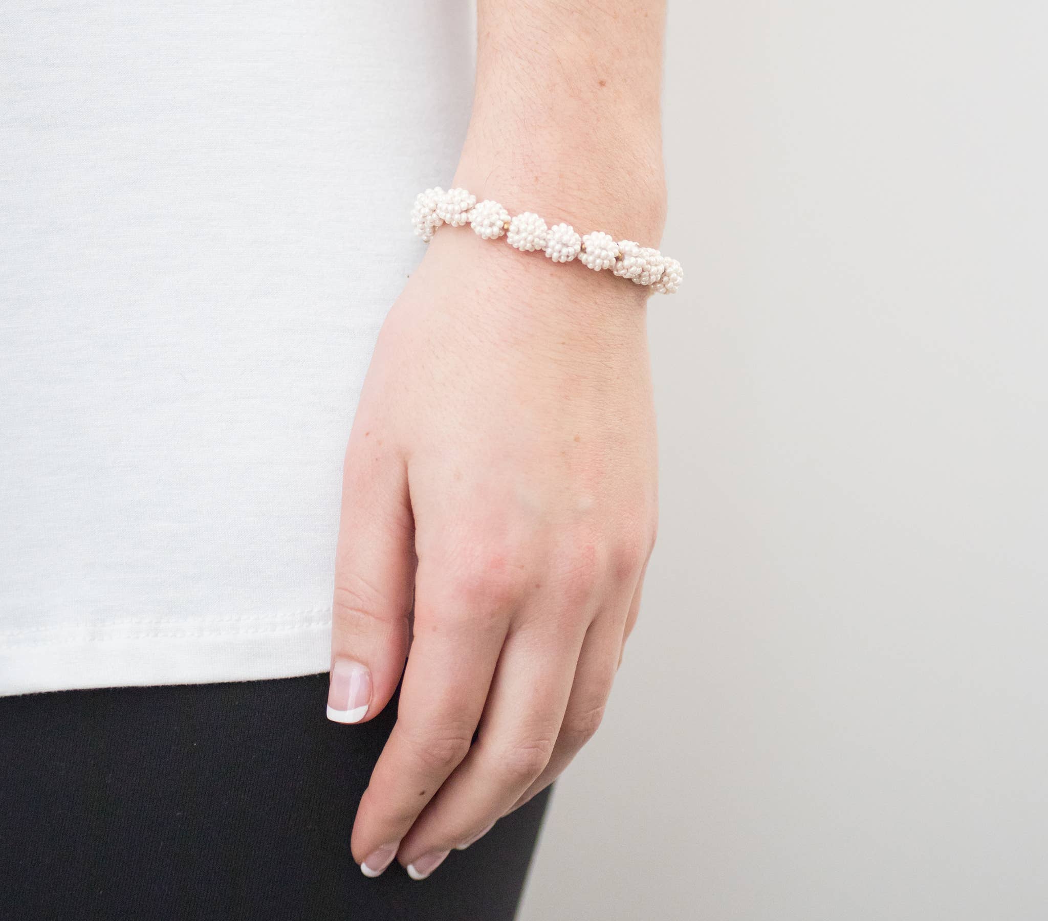 Boho Globe Bracelet - Cream