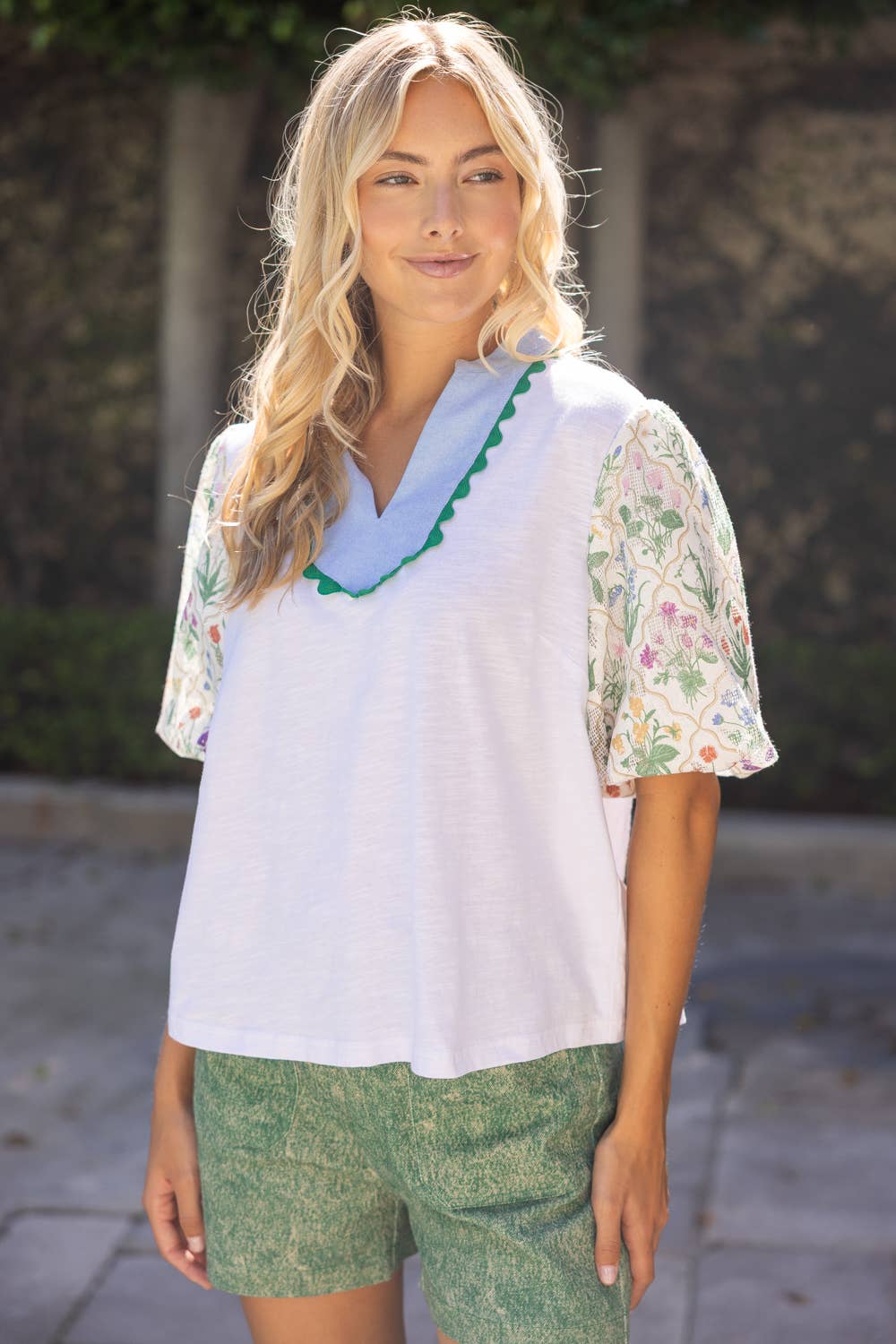 Floral Bubble Sleeve Knit Top