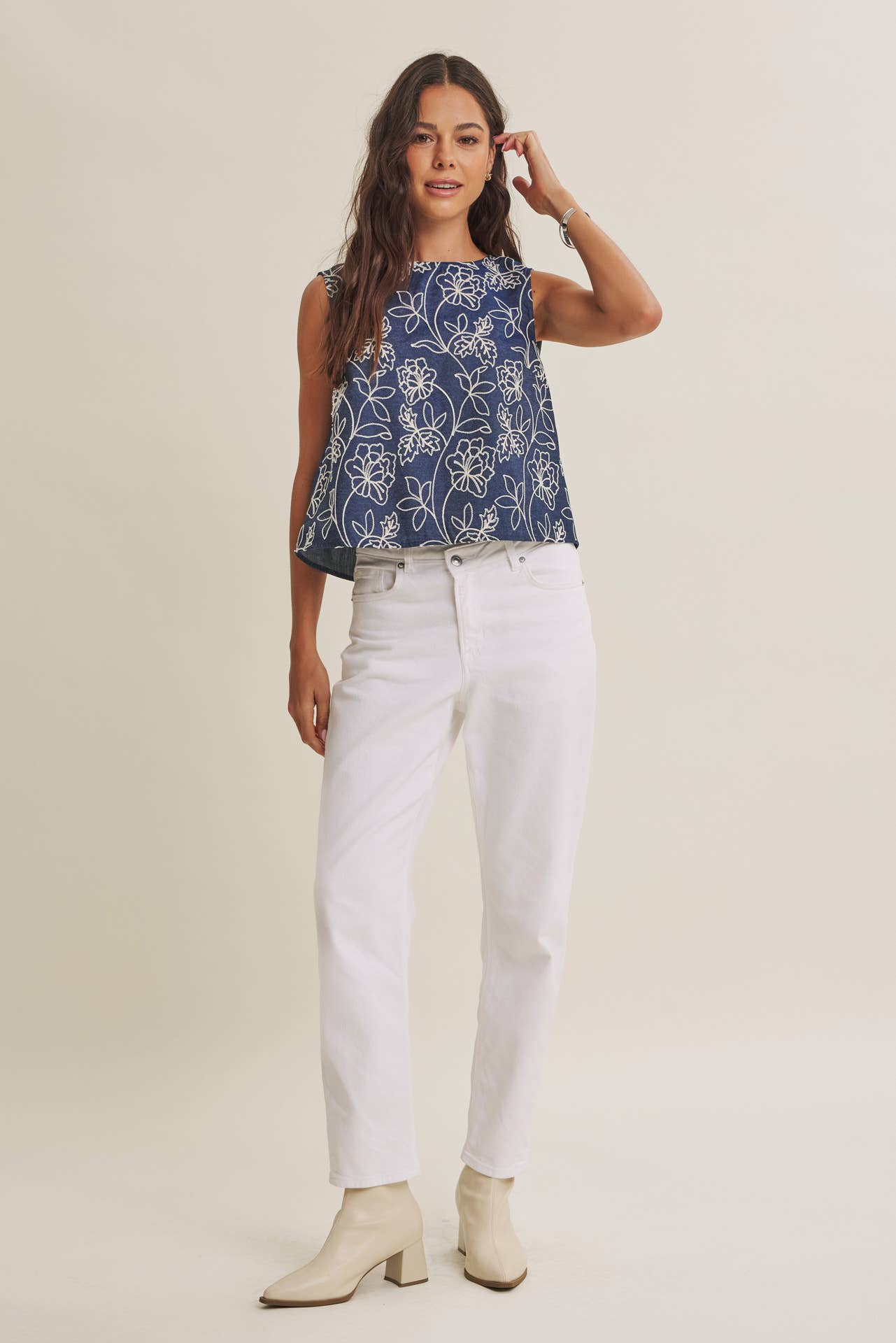 CHAMBRAY EMBROIDERED BLOUSE WITH BACK BOW