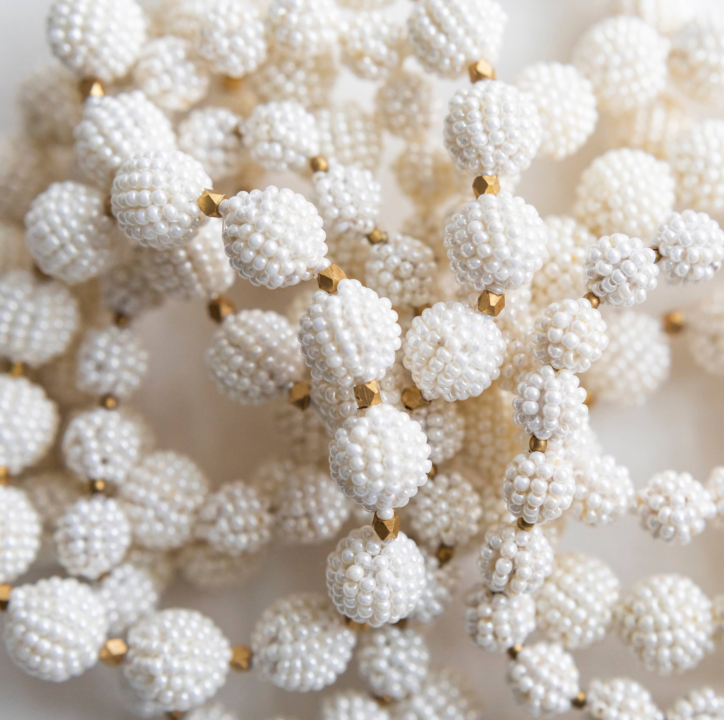 Luxe Globe Bracelet - Cream