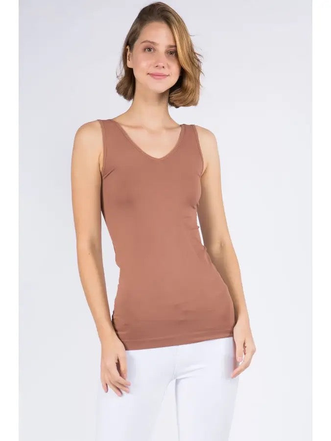 Reversible Seamless Cami (Vneck/Crew)