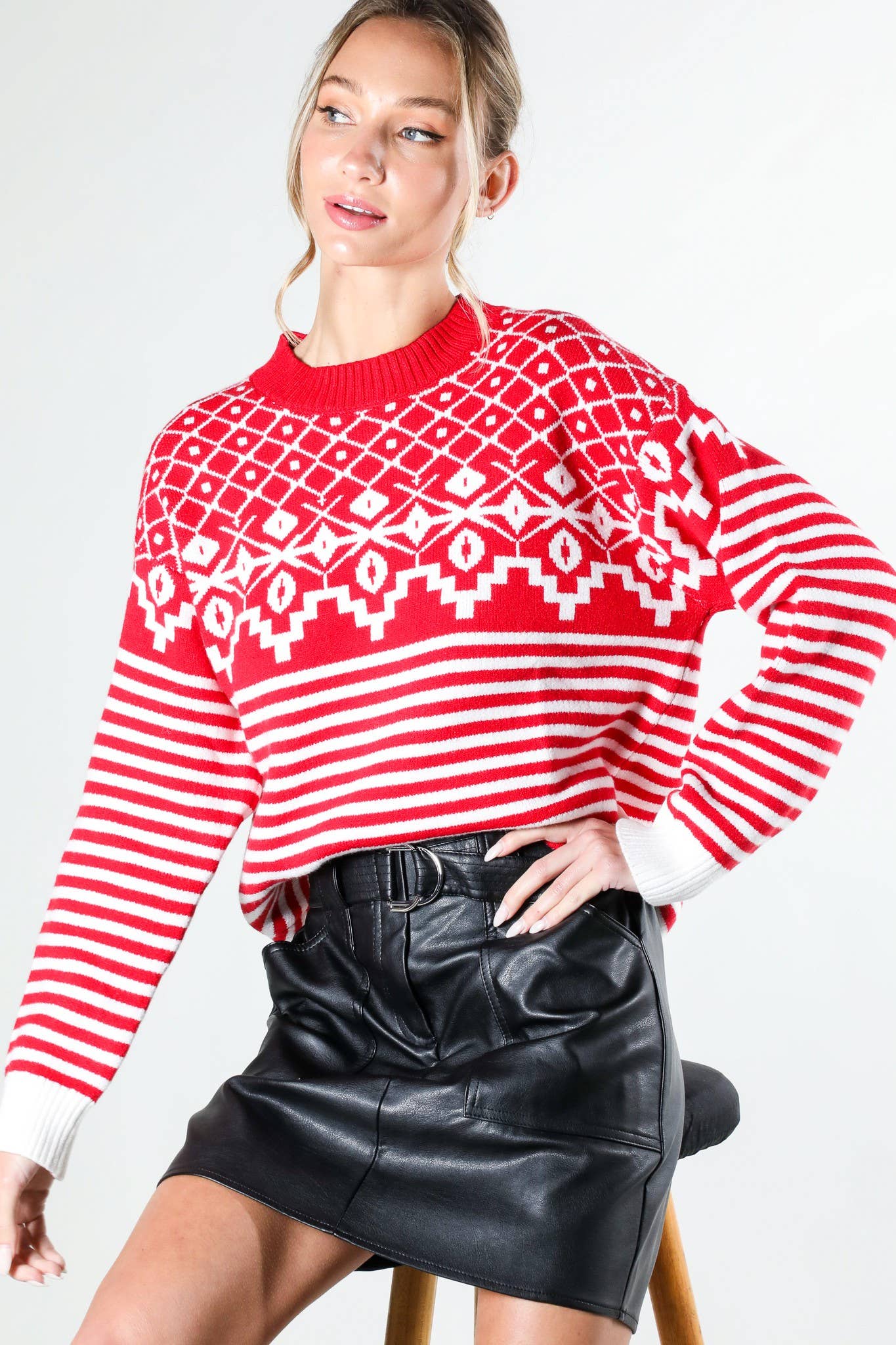 Geometric Pattern Crew Neck Sweater