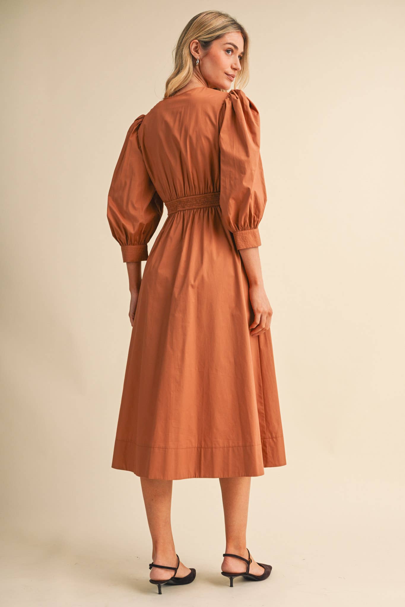 PUFF SLEEVE MIDI DRESS
