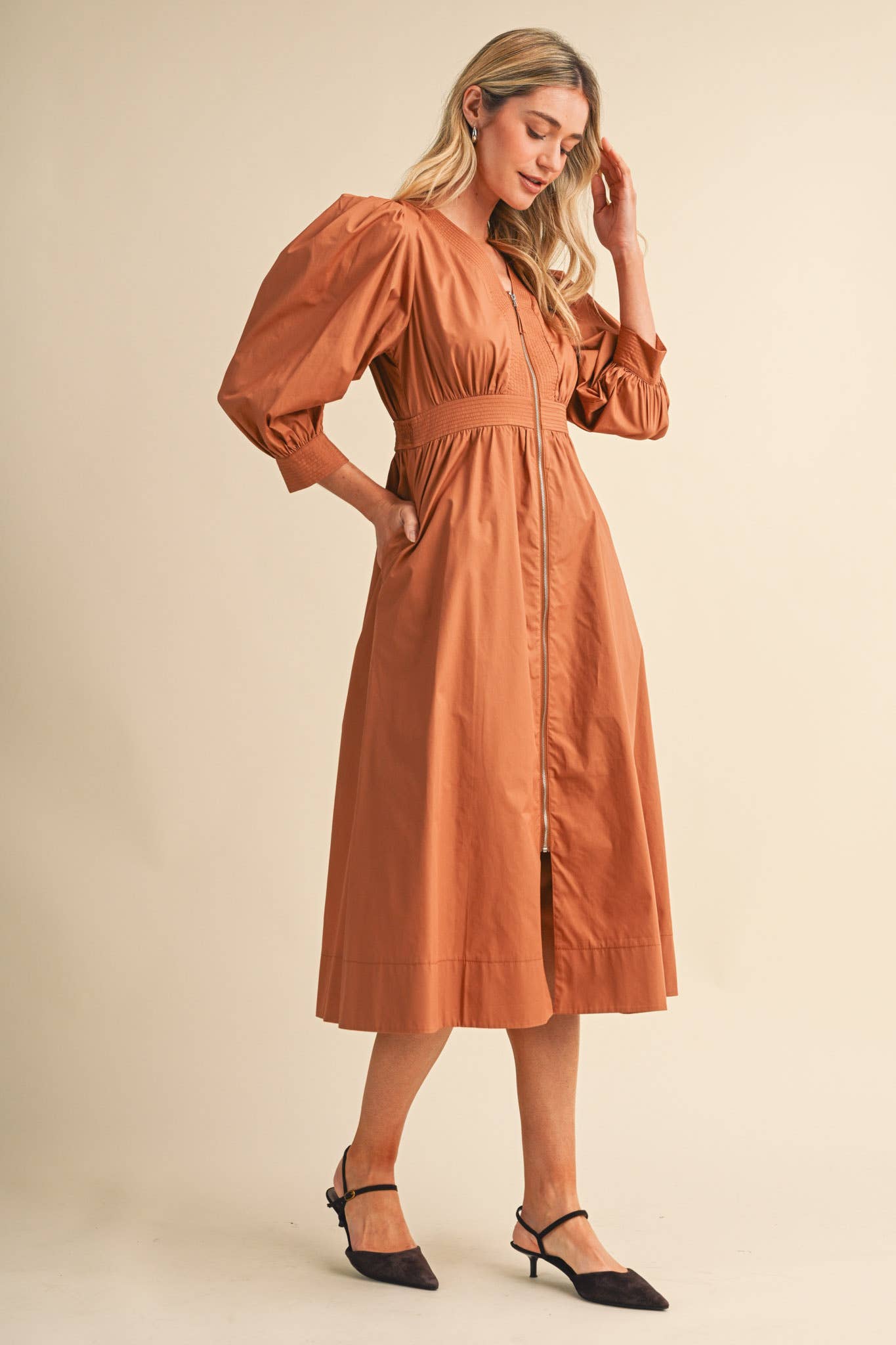 PUFF SLEEVE MIDI DRESS