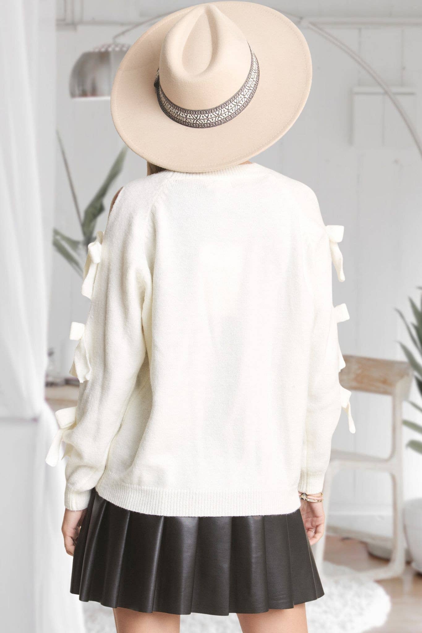 BOW TIE SLEEVE SWEATER