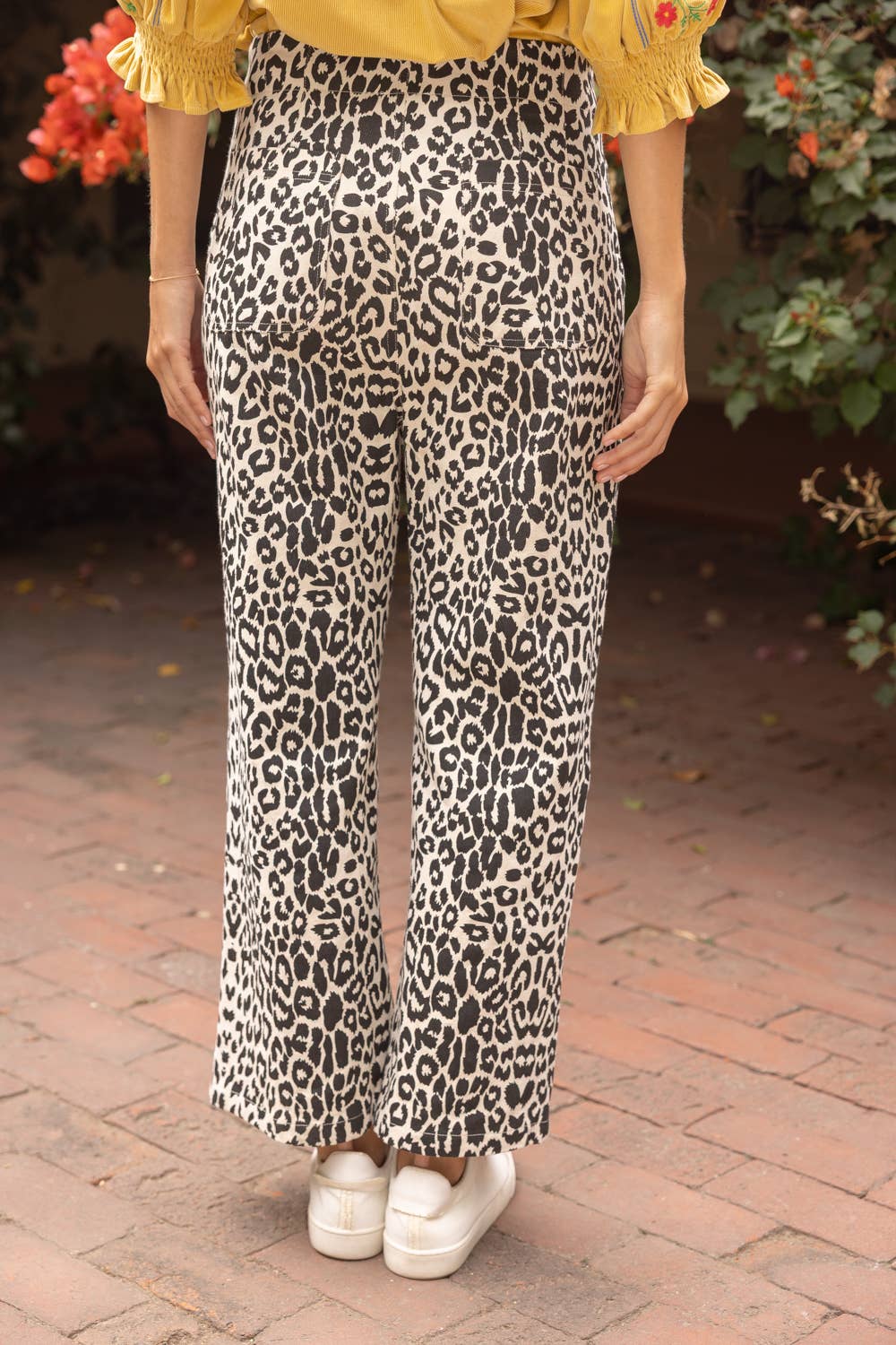 36934 Double Pocket Animal Printed Wide Pants