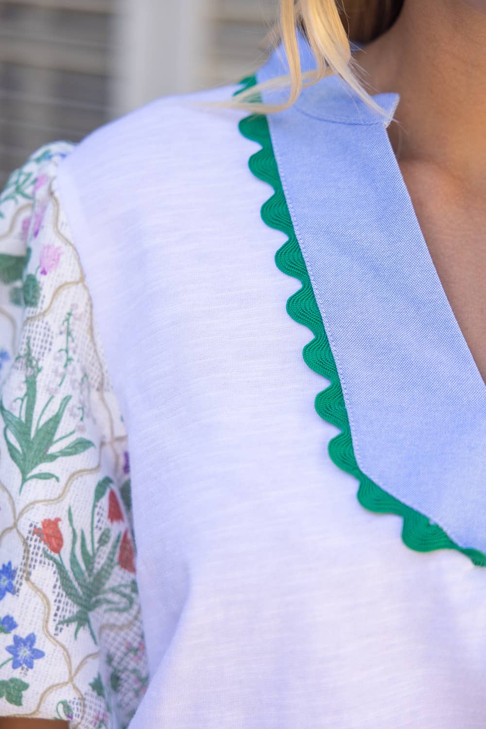 Floral Bubble Sleeve Knit Top